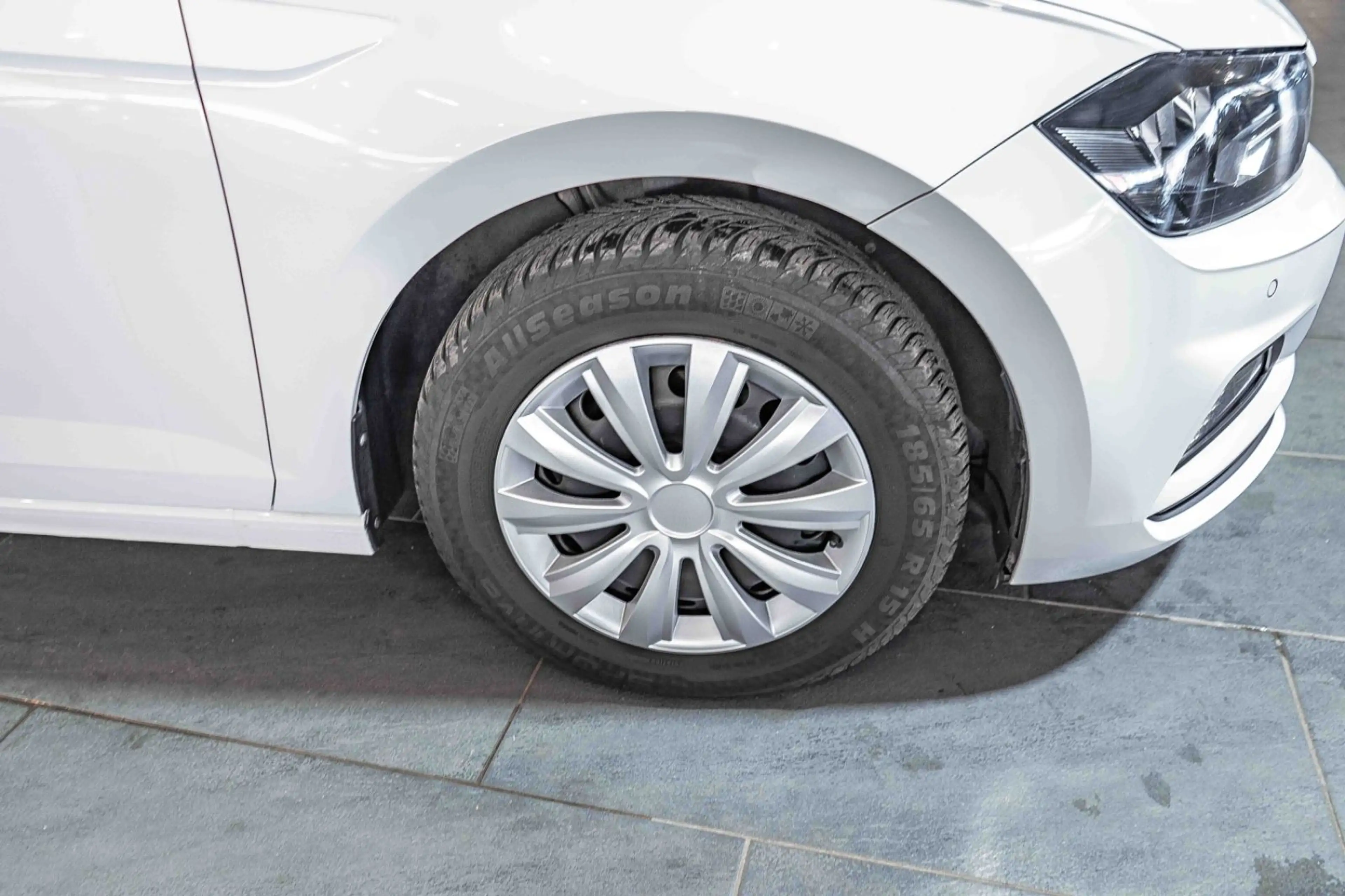 Volkswagen Polo VI 1.6 TDI Comfortline ACC Navi Einparkhilf — photo 4