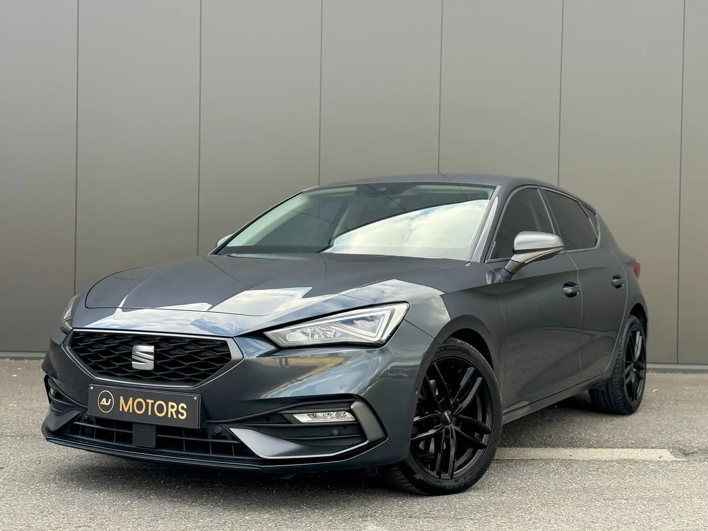 SEAT Leon FR 1.0 EcoTSI 110cv - LED - Virtual - GPS Grijs - 1