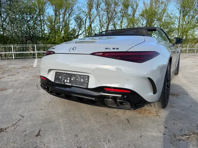 Mercedes-Benz SL 63 AMG LIFT AERO PAKET 360° KAMERA CARBON MWST TOP! Ansicht 4