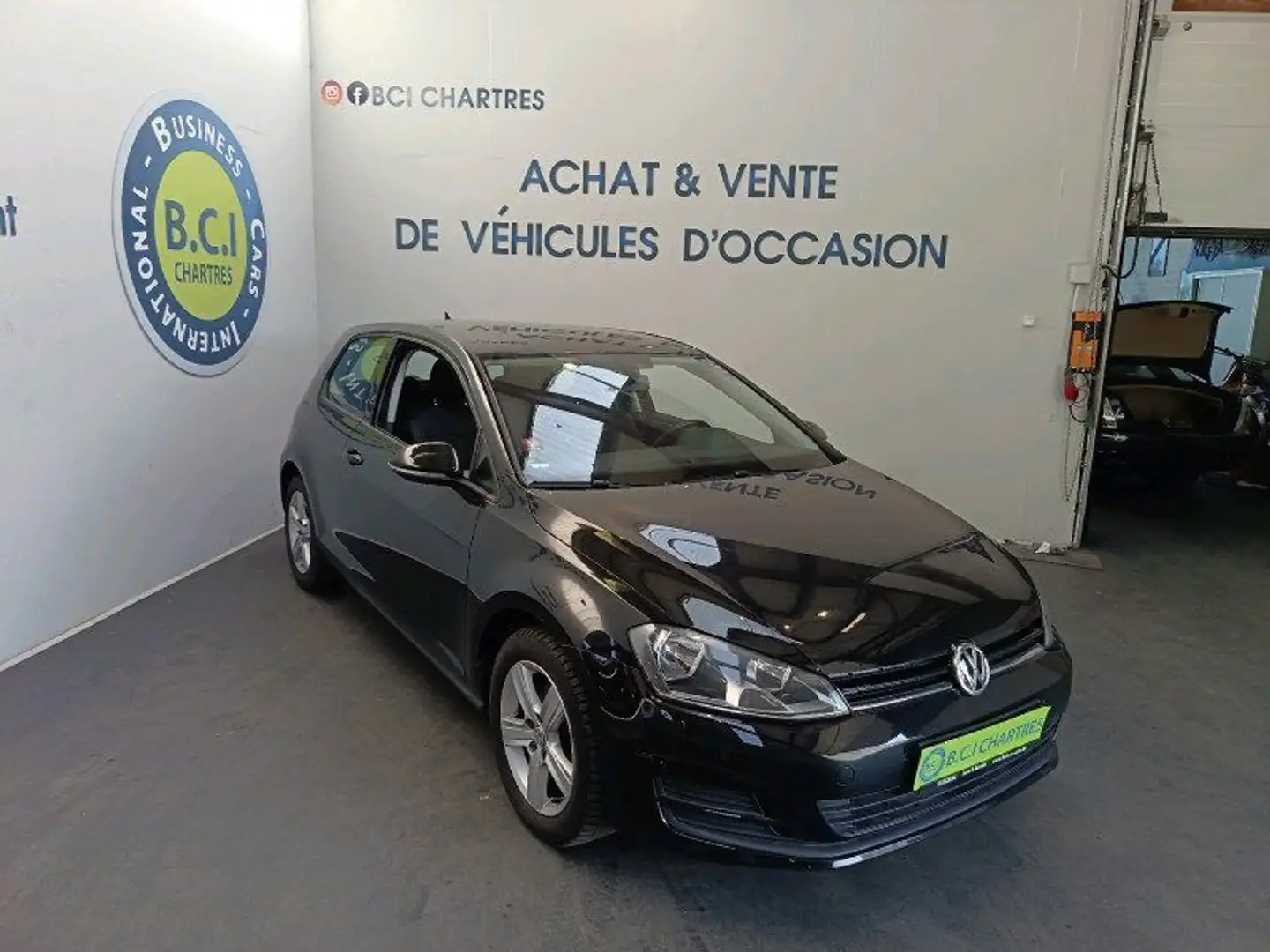Volkswagen Golf VII 1.6 TDI 110CH BLUEMOTION FAP CONFORTLINE 3P Noir - 2