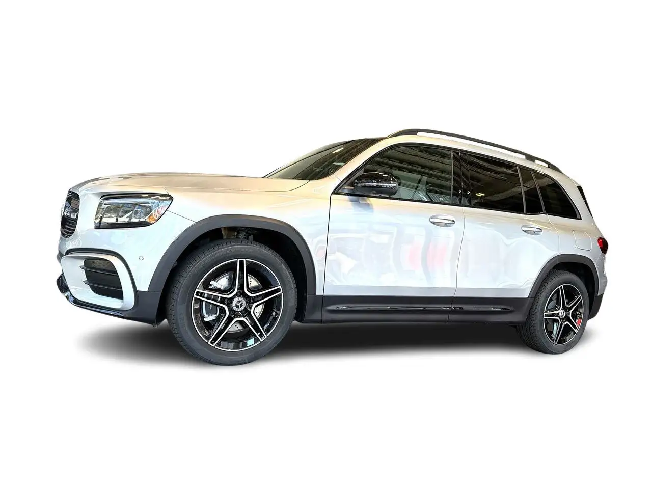 Mercedes-Benz GLB снимка Mercedes-Benz GLB