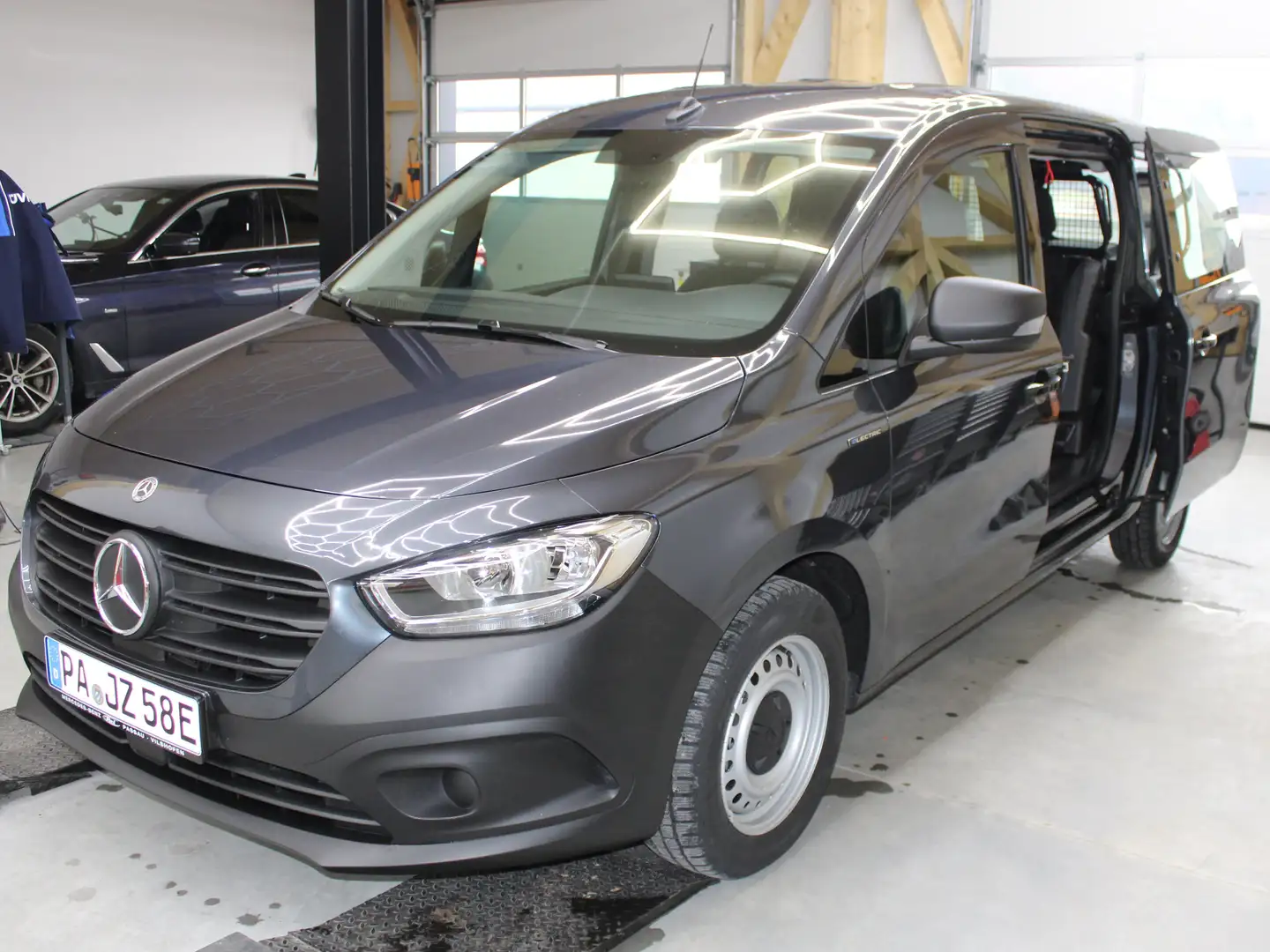 Mercedes-Benz Citan E CITAN 112 Mixto Lang (A2)(420.695) Grau - 1