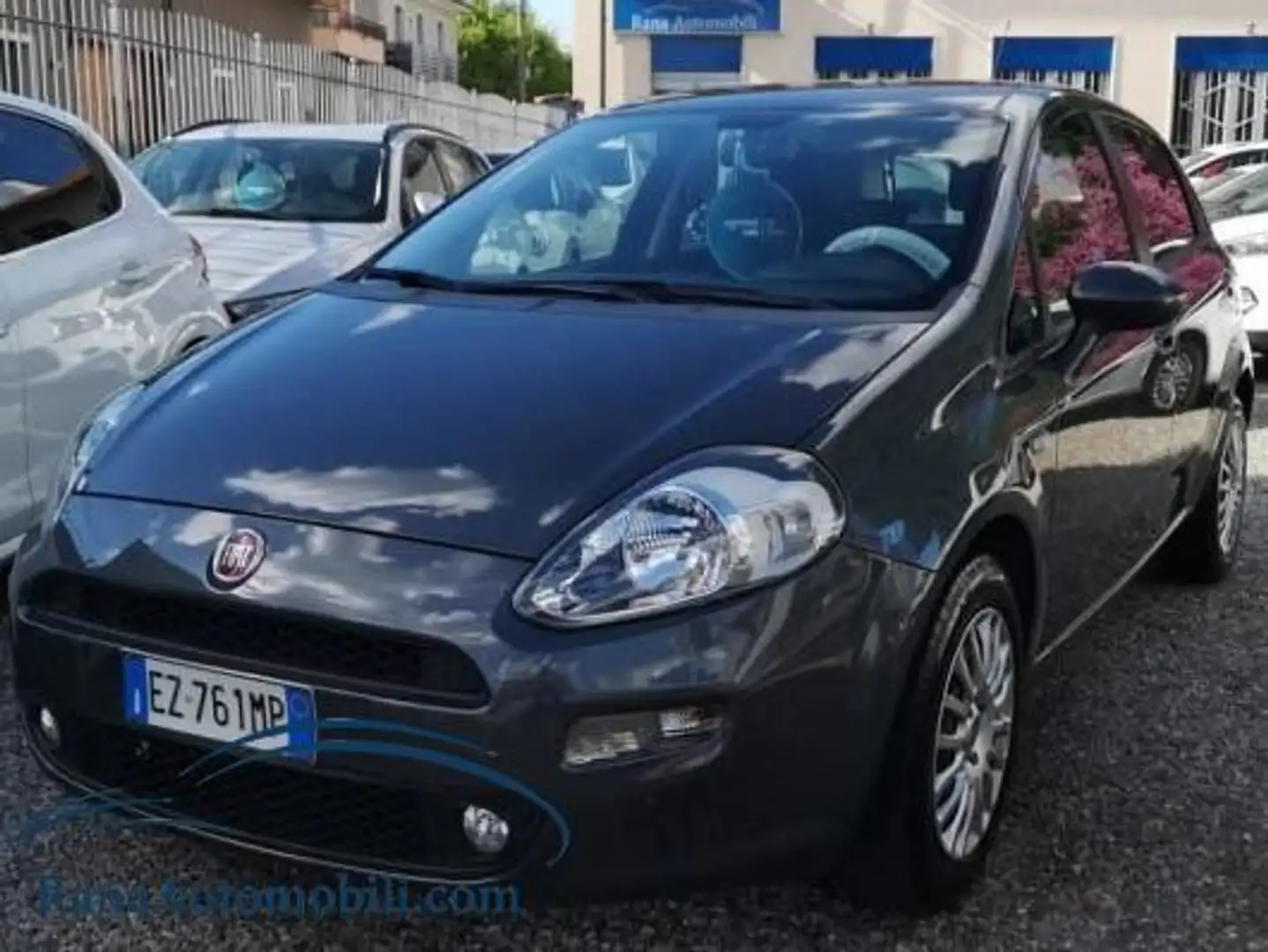 Fiat Punto 5p. 1.2 Street EURO6 Grigio - 1