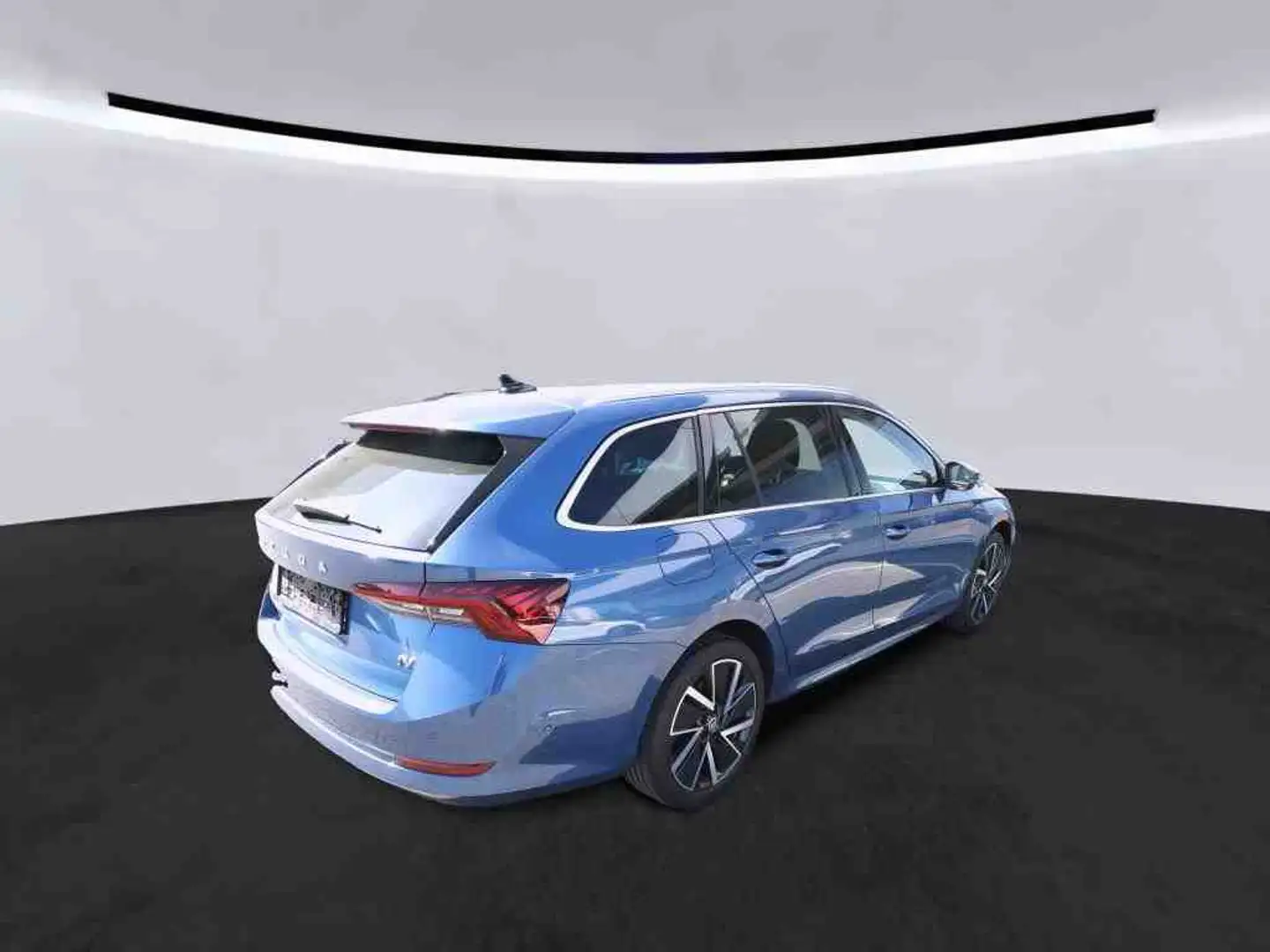 Skoda Octavia iV Combi 1.4 eTSI DSG FIRST-EDITION*MATR Blau - 2