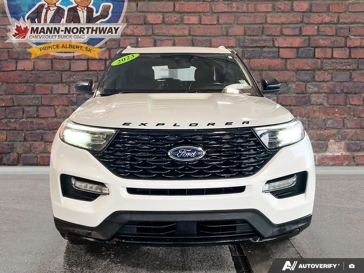 Ford Explorer снимка Ford Explorer