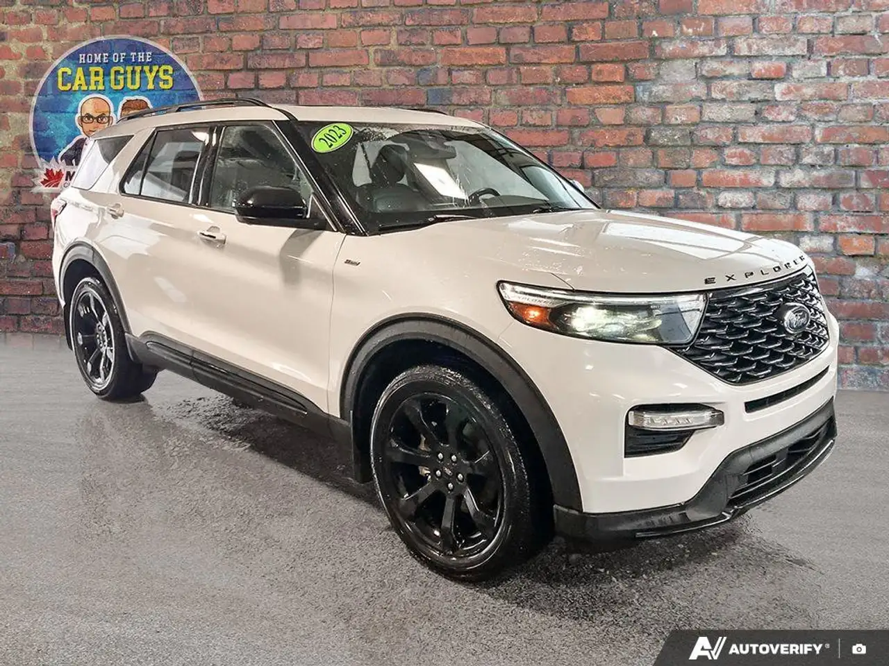 Ford Explorer снимка Ford Explorer