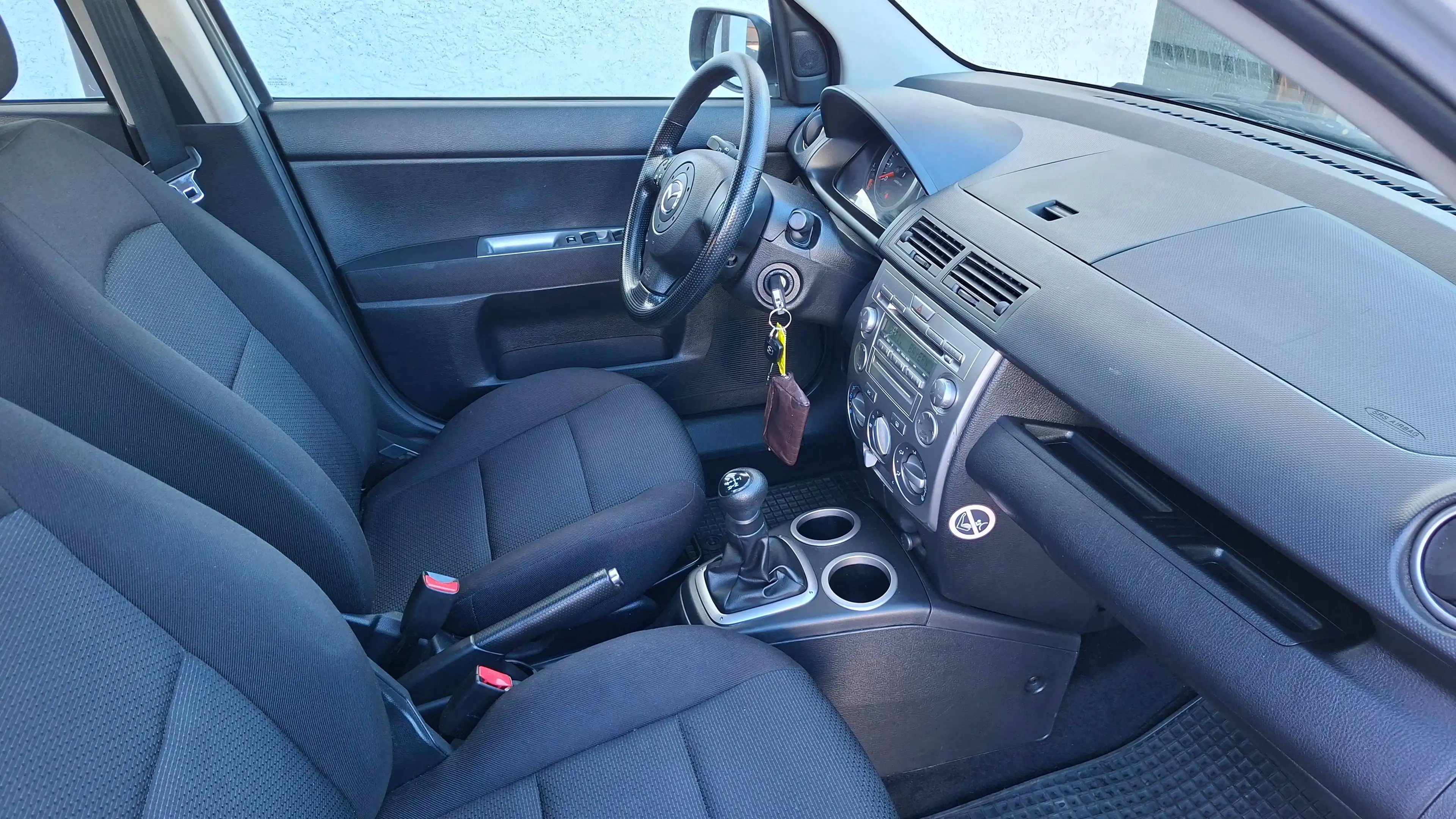 Mazda 2 2 1,4i Active Automatik 5trg. Klima 8AB ABS TÜV10/28 — photo 11