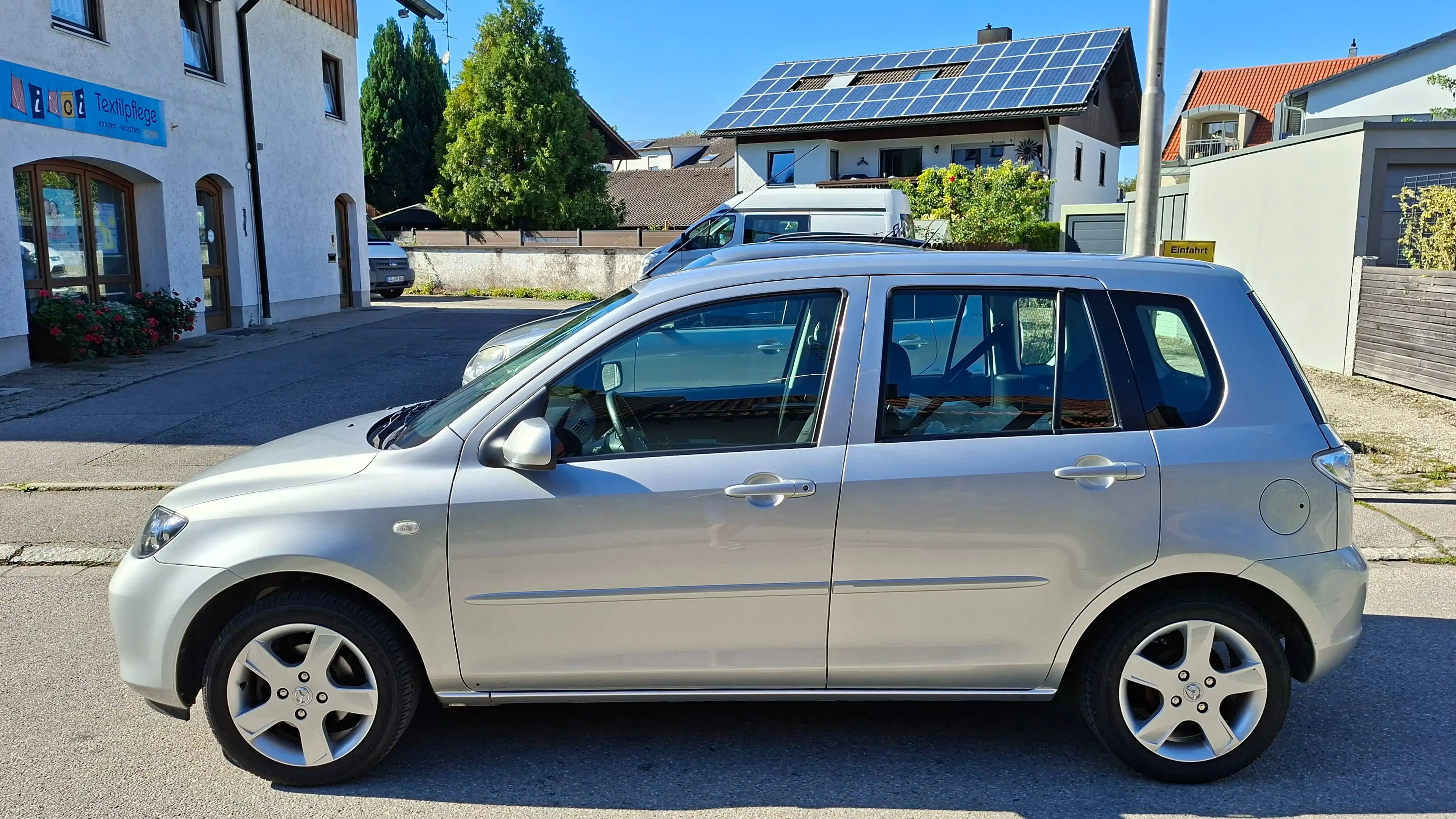 Mazda 2 2 1,4i Active Automatik 5trg. Klima 8AB ABS TÜV10/28 — photo 5