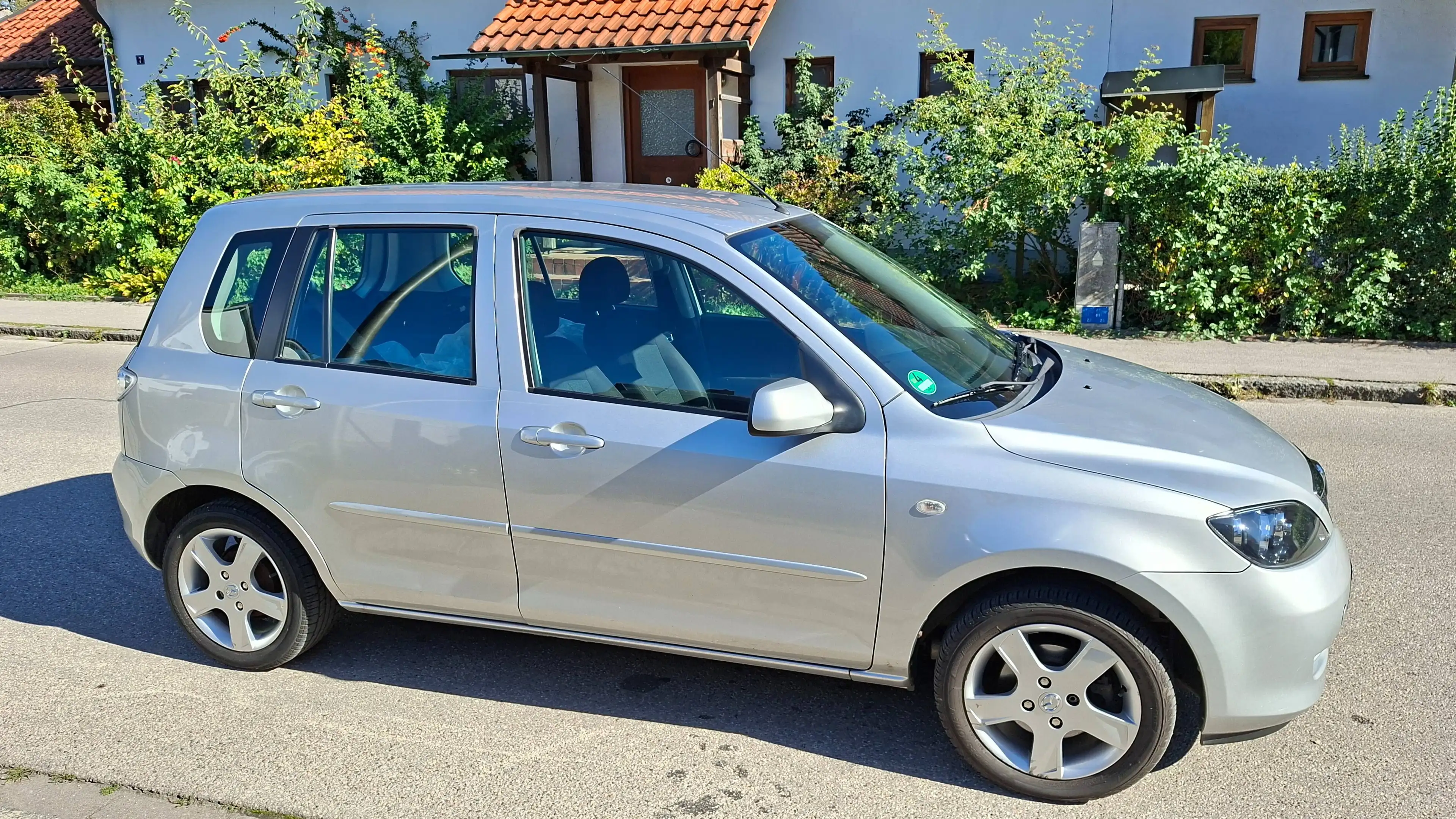 Mazda 2 2 1,4i Active Automatik 5trg. Klima 8AB ABS TÜV10/28 — photo 4