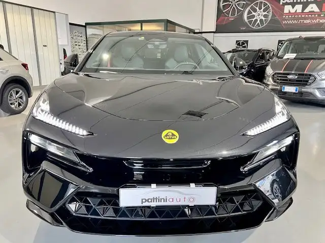 Lotus Eletre Eletre