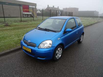 Toyota Yaris 1.0 VVT-i Idols