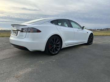 Model S Ludicrous Performance VAT deductible