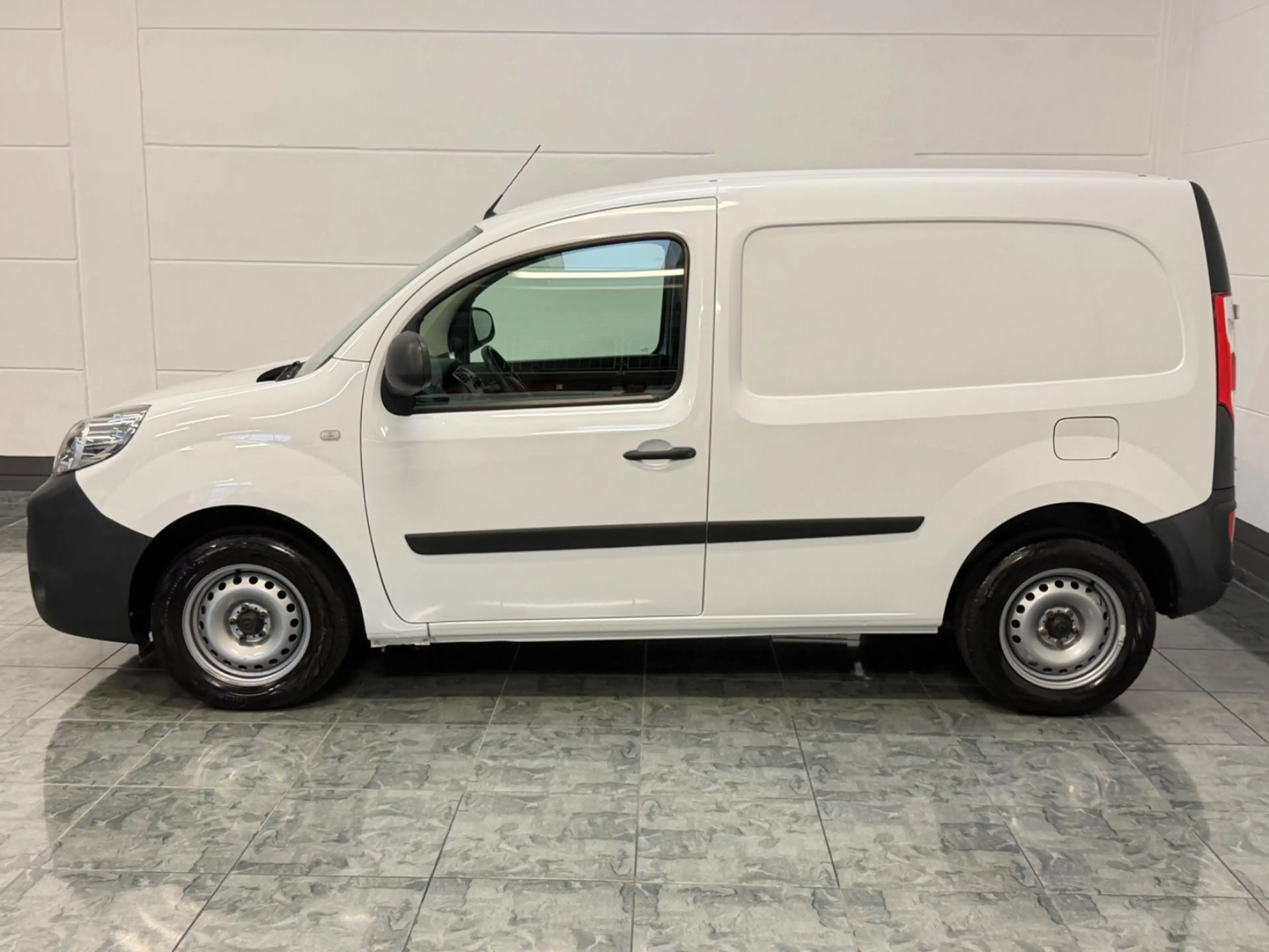 Renault Kangoo Rapid Extra*1.hd*PDC*Navi*Klima — photo 5
