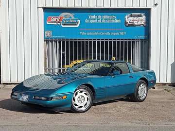 coupe 1992 LT1, aqua métallic.