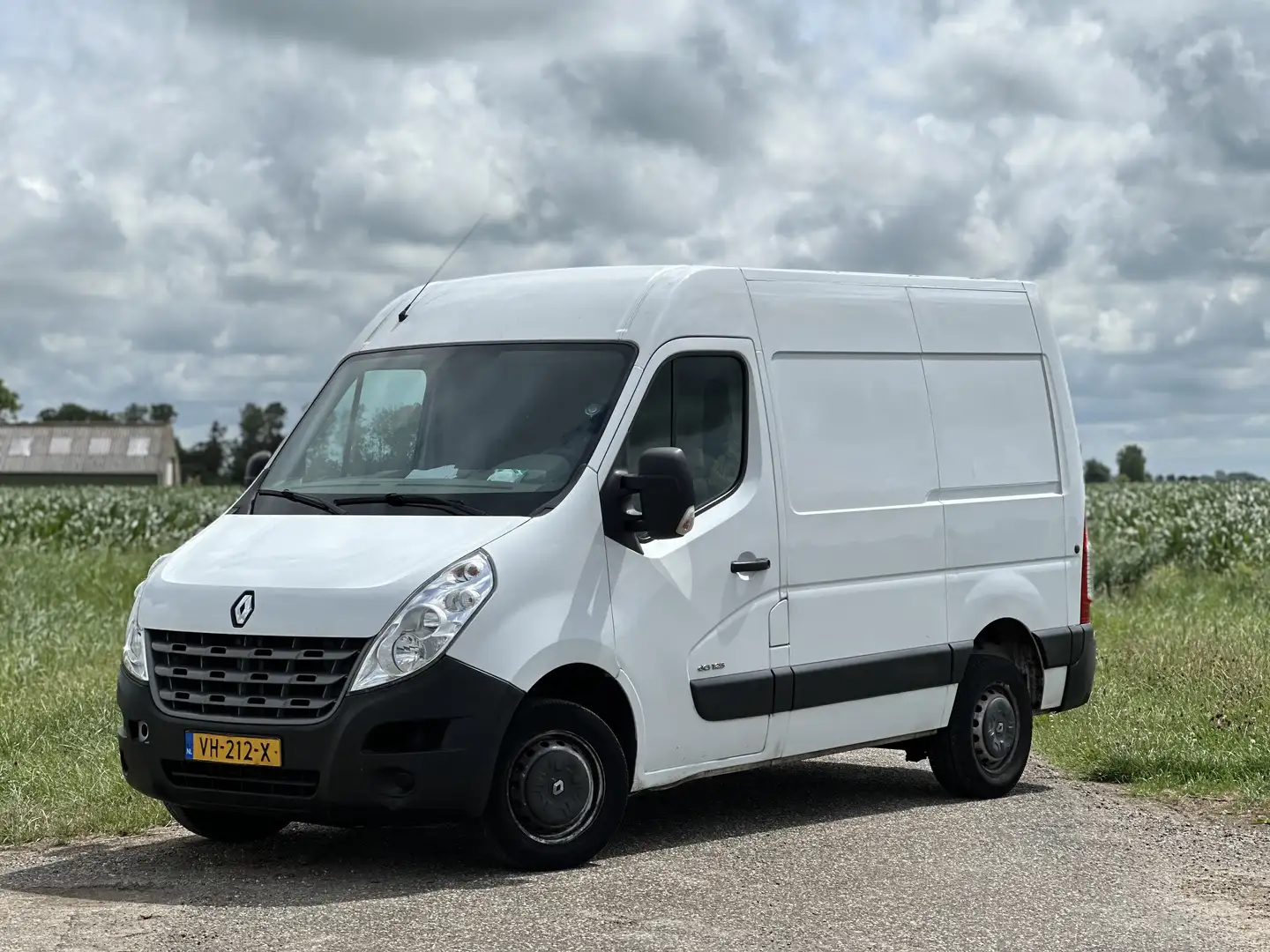 Renault Master dCi 125 FAP L2H2 teilverglast - 1