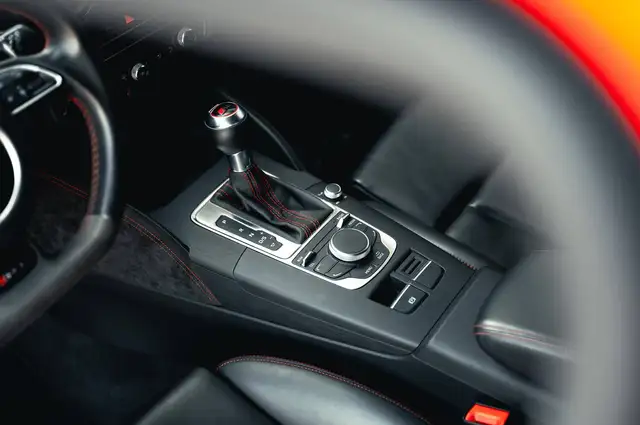 Audi RS3 view 7
