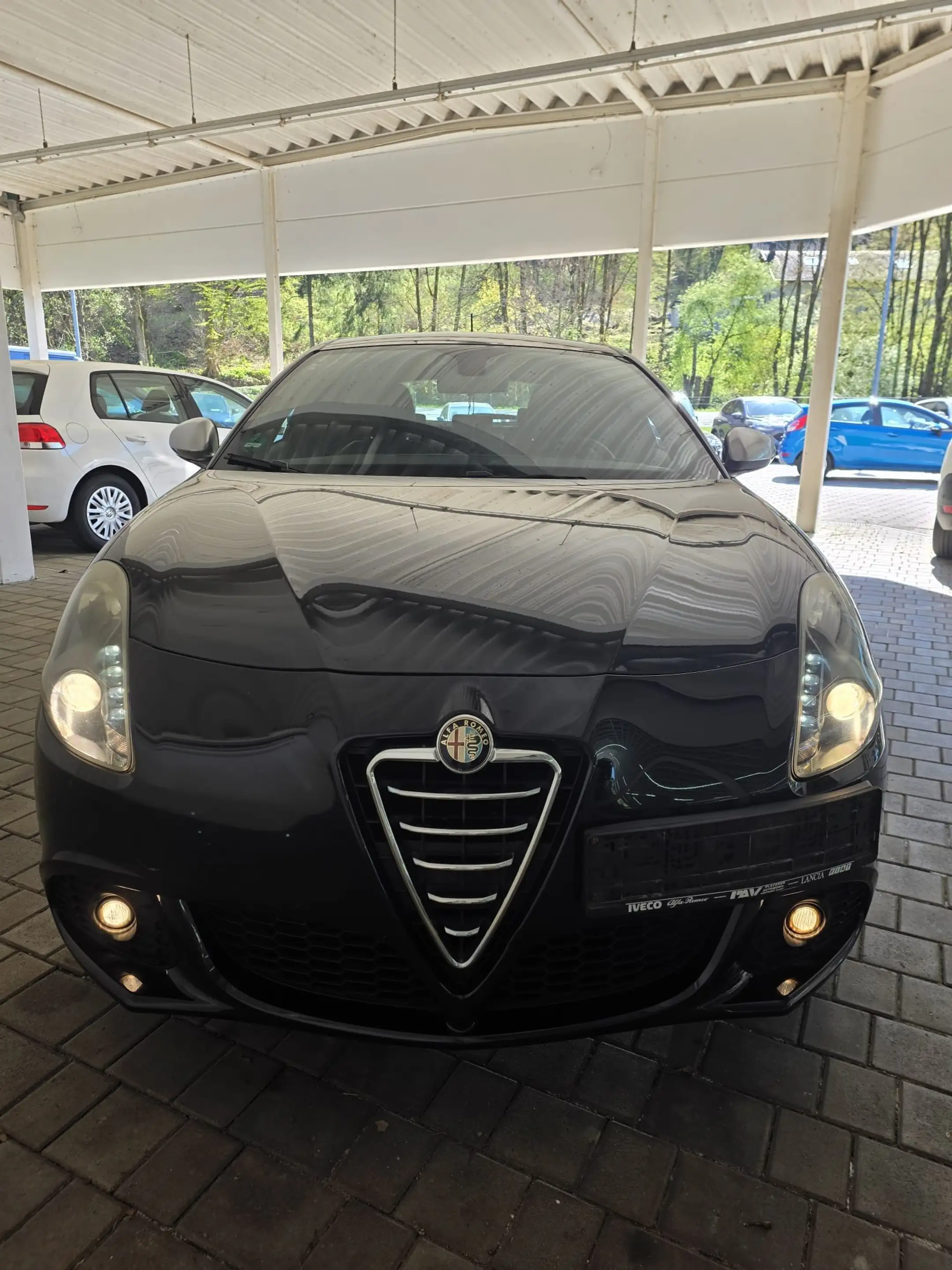 Alfa Romeo Giulietta Turismo — photo 2