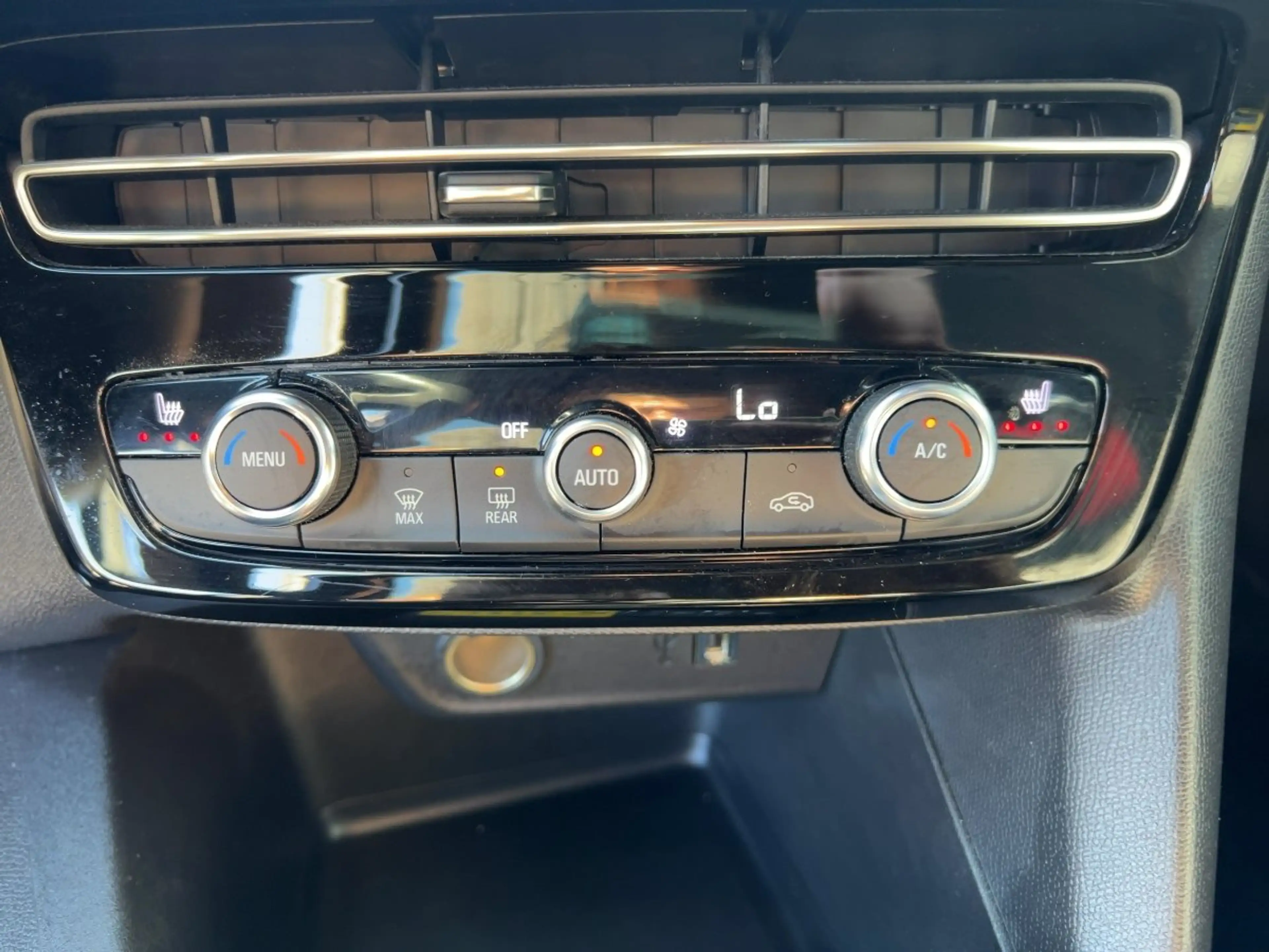 Opel Mokka-E Mokka e GS Line LED+Navi+SHZ+Winterp.+Kam.+LM — photo 10