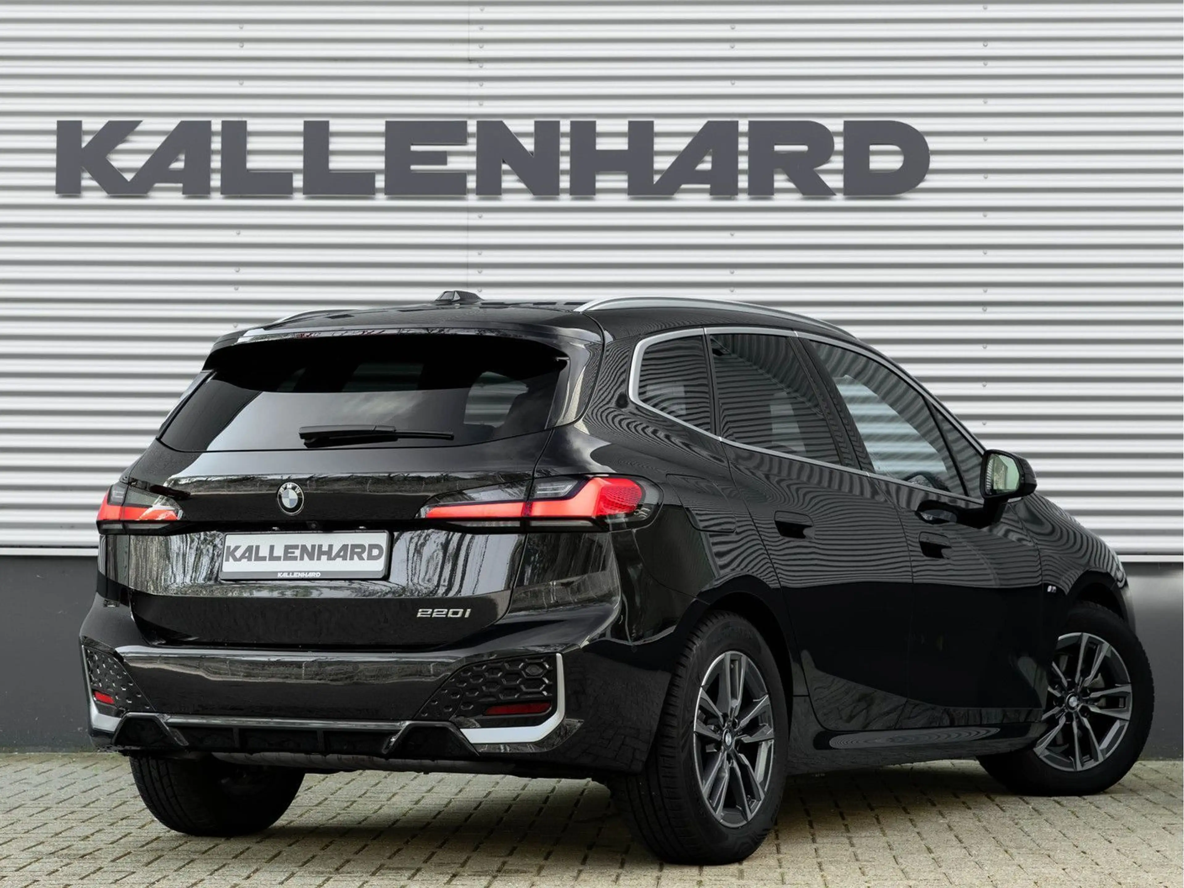 BMW 220 2-serie 220i - M-Sport - Pano — photo 2
