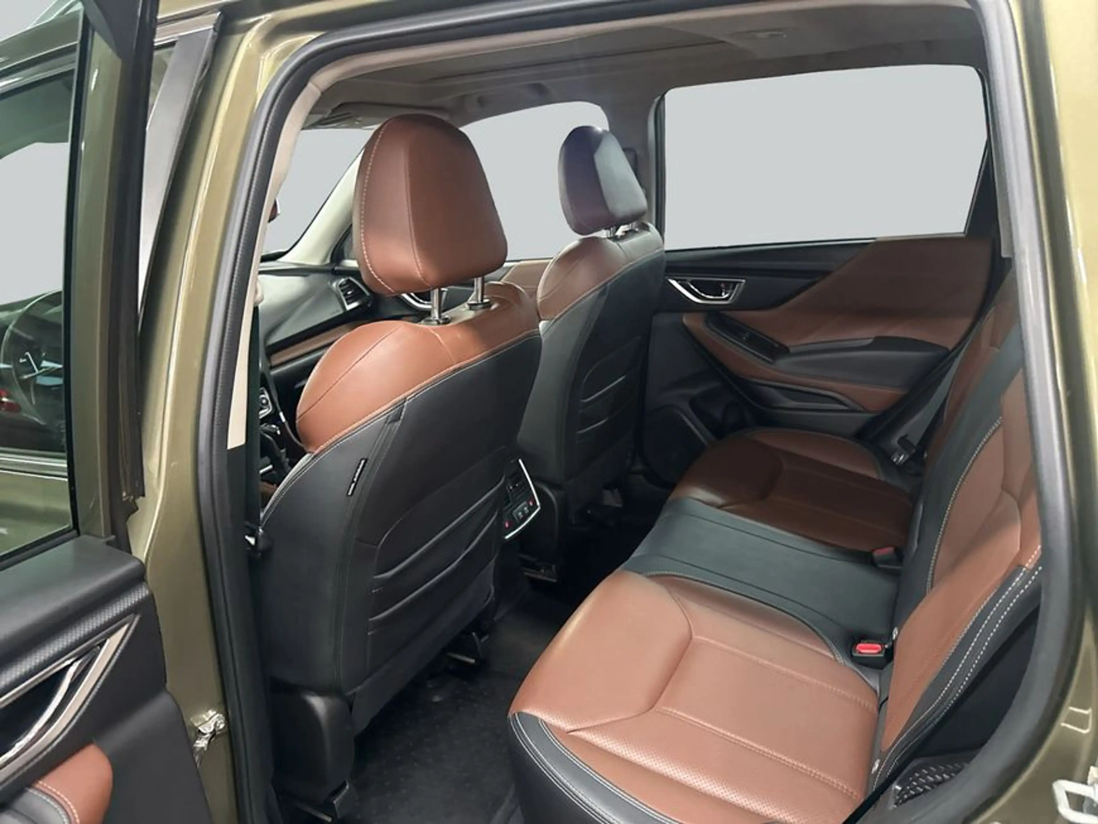 Subaru Forester 2.0ie Lineartronic Platinum — photo 11