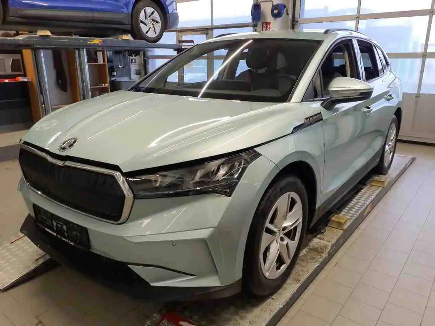 Skoda Enyaq 50 Loft/LED/ACC/Navi/Sitzhzg/RFKamera Silber - 2