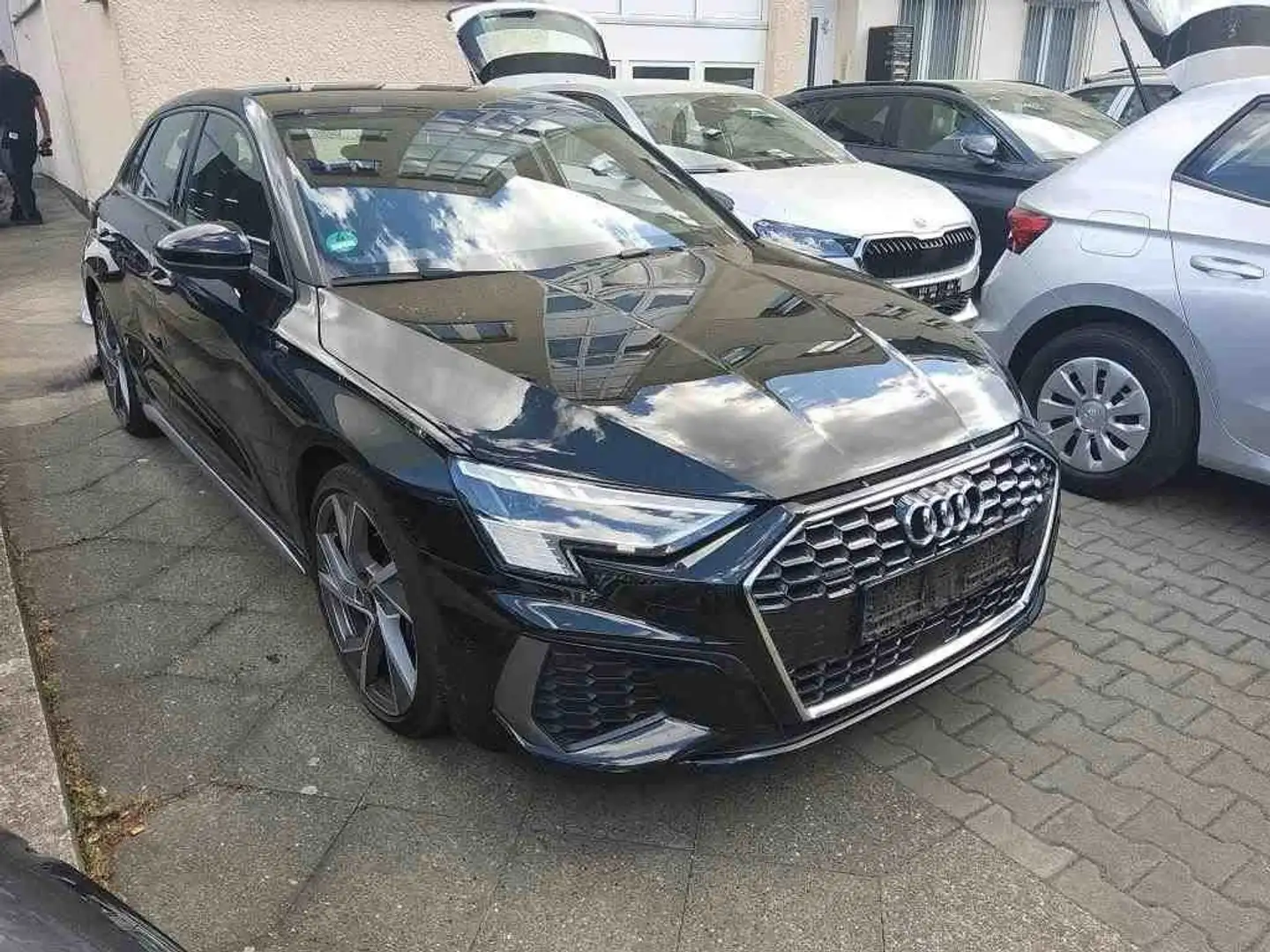Audi A3 Sportback 40 TDI quattro S-Line*19Zoll*Matrix*HUD* Schwarz - 1