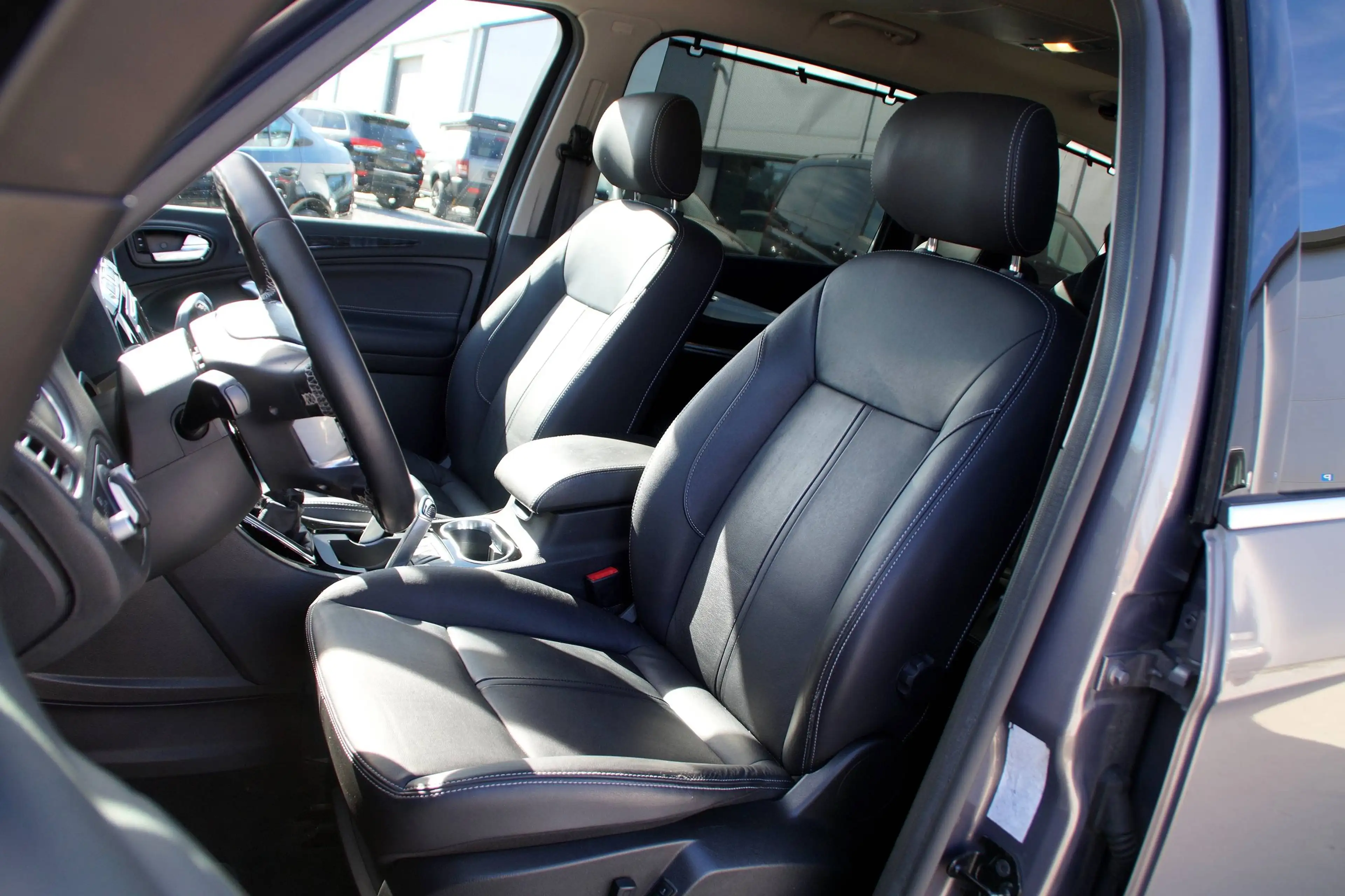 Ford Galaxy 1.6 TDCi Econetic Ghia _Historique complet _1er main _Garantie✅ — photo 11
