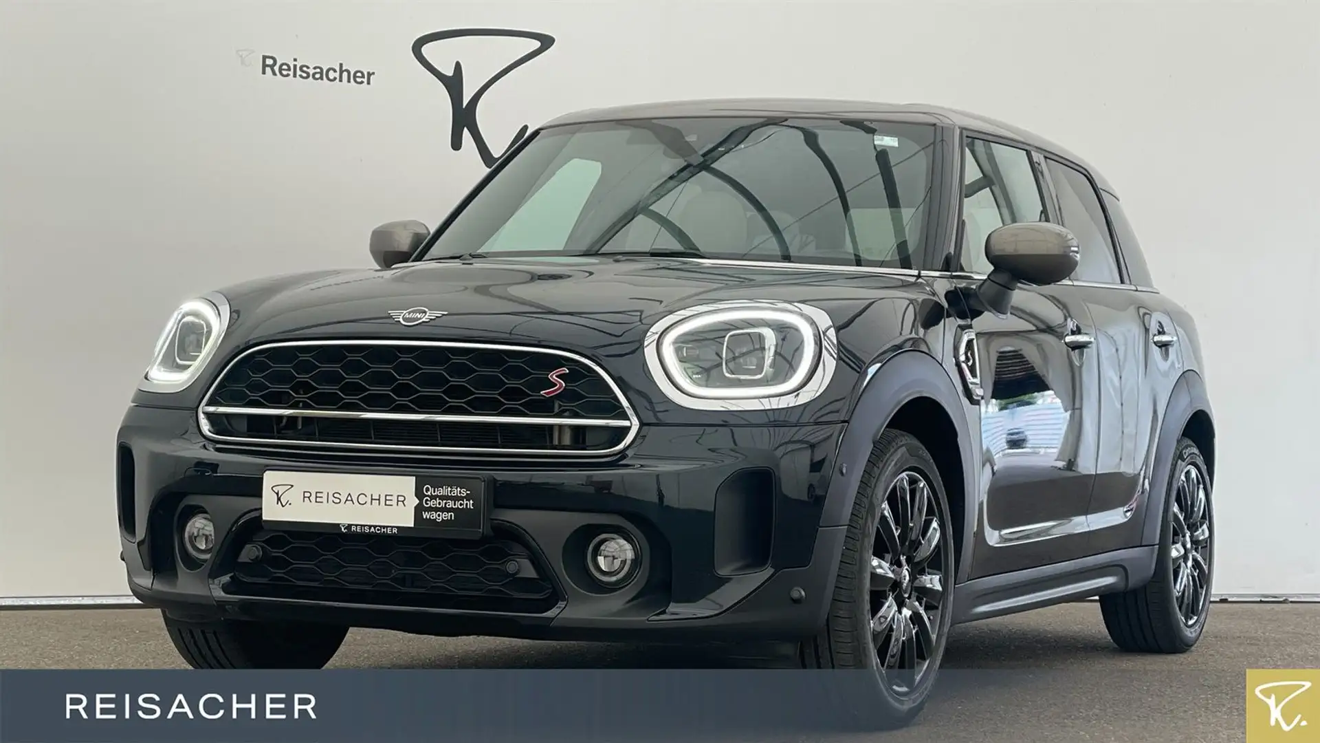 MINI Cooper S Countryman ALL4 A Pano H&K HuD RFK 18" Schwarz - 1