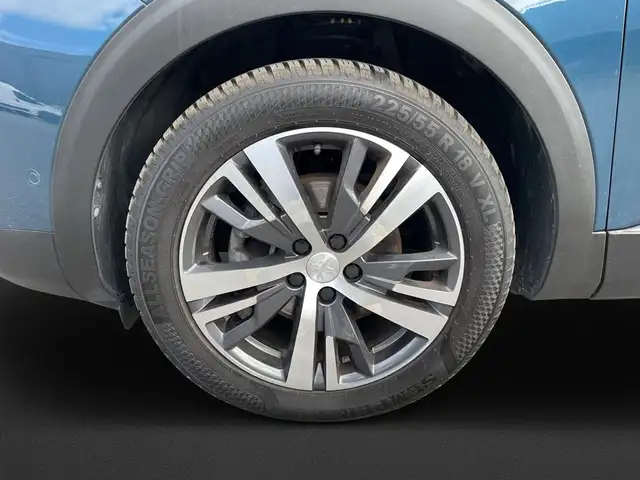 Peugeot 5008 view 8