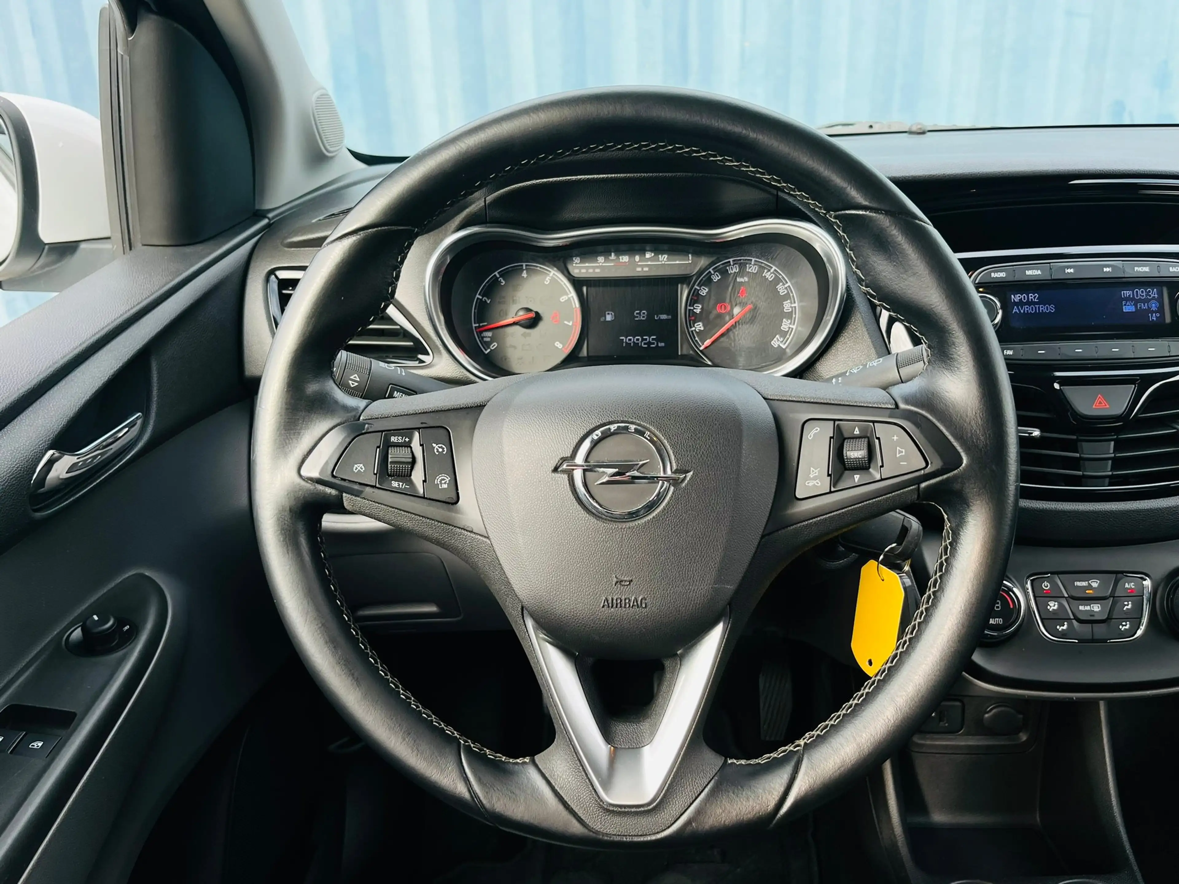 Opel Karl 1.0 ecoFLEX Cosmo Cruise control | Airconditioning — photo 18