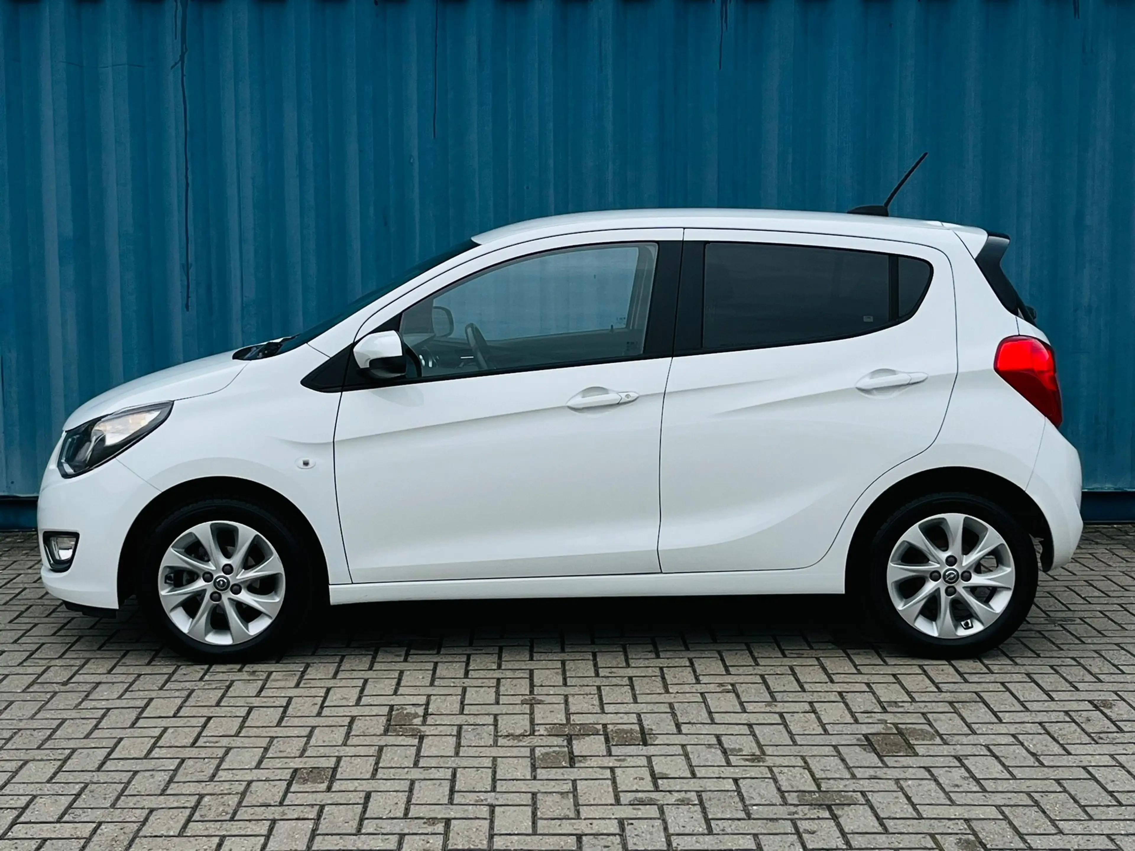 Opel Karl 1.0 ecoFLEX Cosmo Cruise control | Airconditioning — photo 2