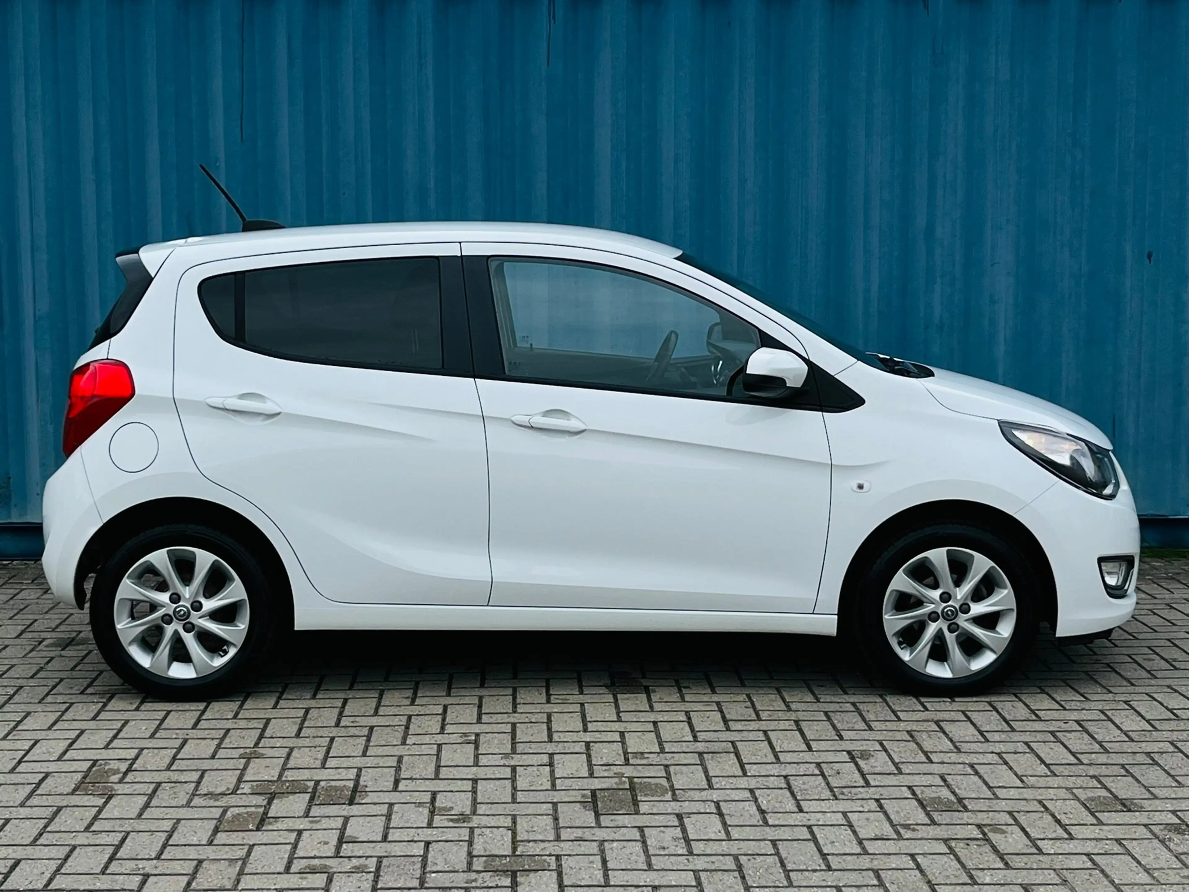 Opel Karl 1.0 ecoFLEX Cosmo Cruise control | Airconditioning — photo 9