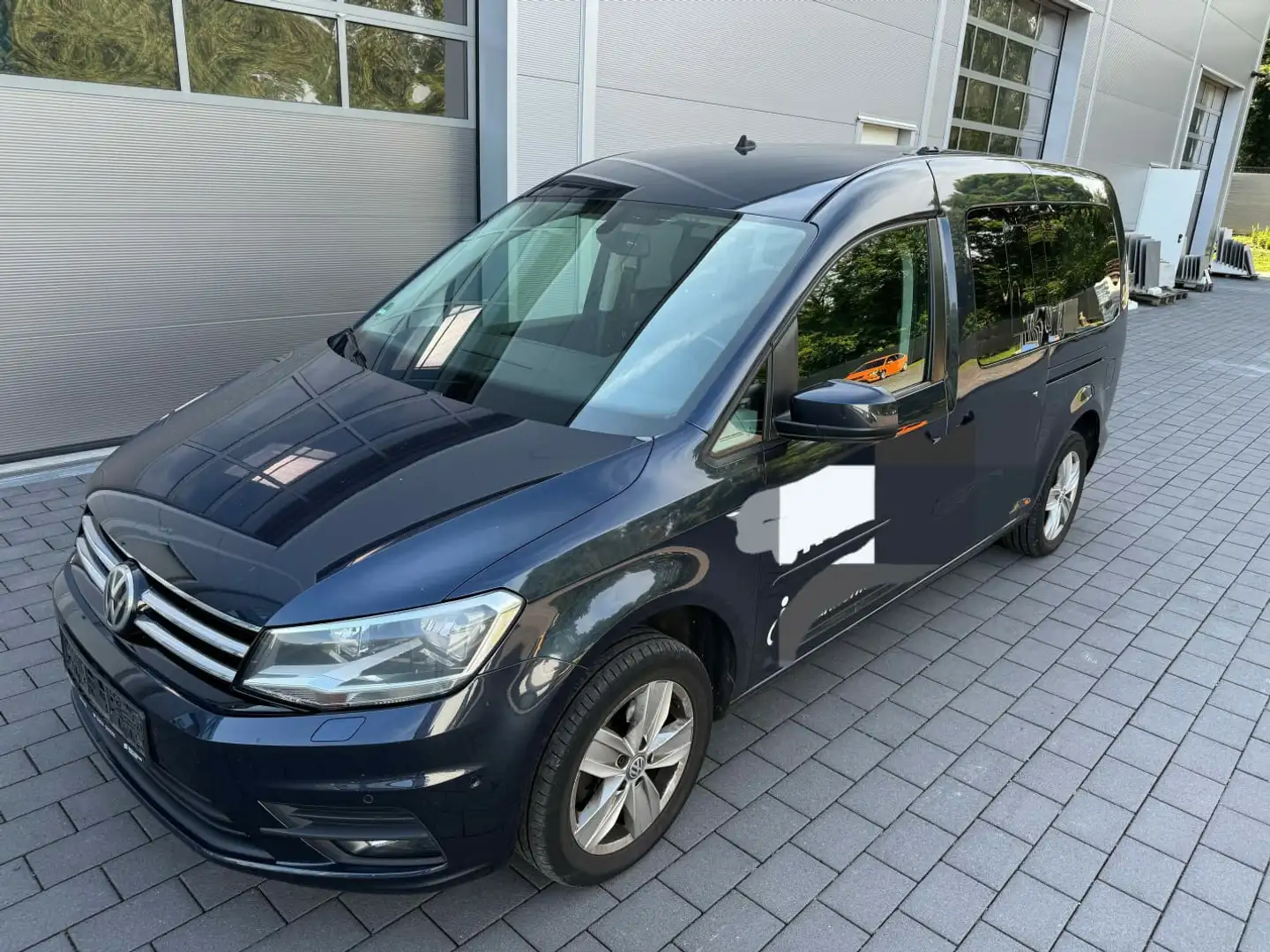 Volkswagen Caddy 2.0 TDI Maxi Highline Rollstuhl Rampe 1.Hd Mod 19 Blau - 2