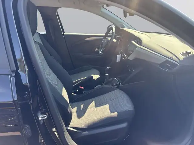Opel Corsa view 11