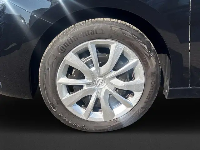 Opel Corsa view 8