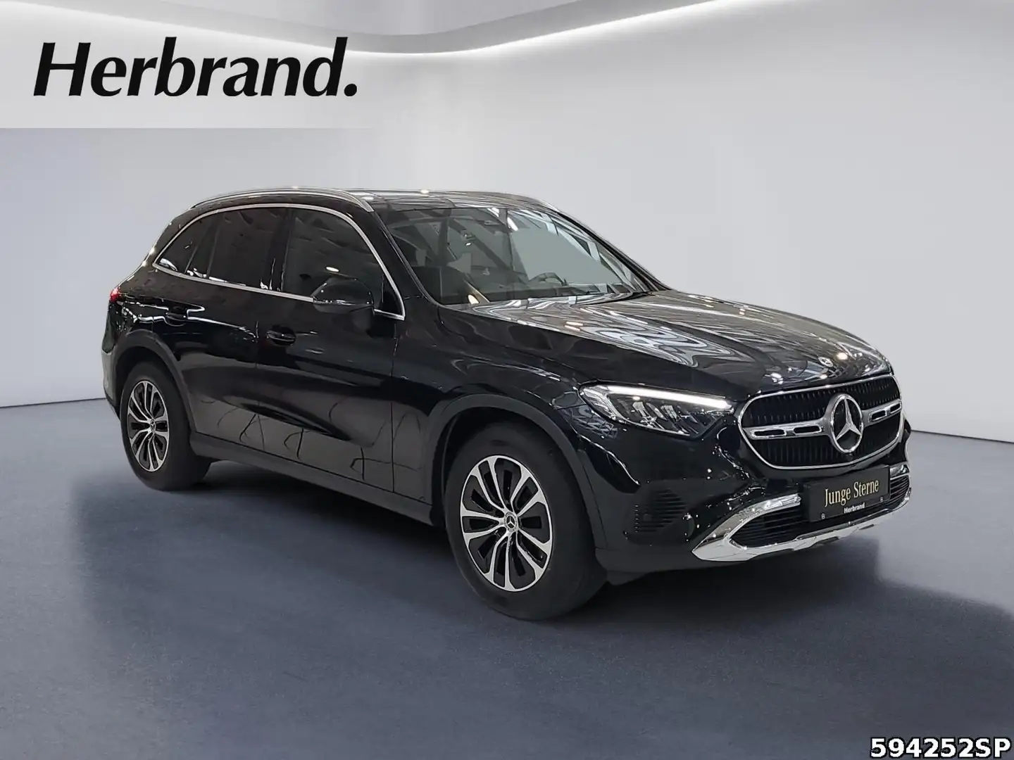 Mercedes-Benz GLC 220 d 4M Avantgarde Pano AHK Kamera Totwink. Schwarz - 2