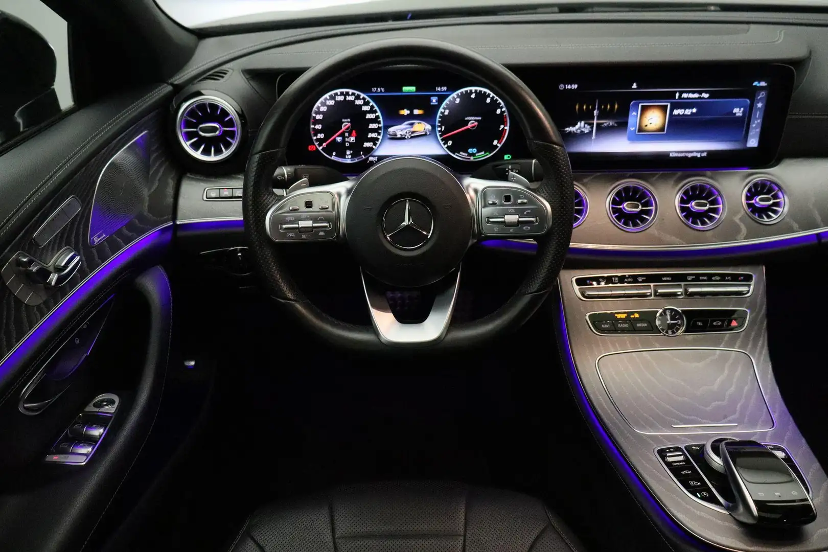 Mercedes-Benz CLS 450 4MATIC Premium Plus 2019 AMG Line | Memory Seats | Gris - 2