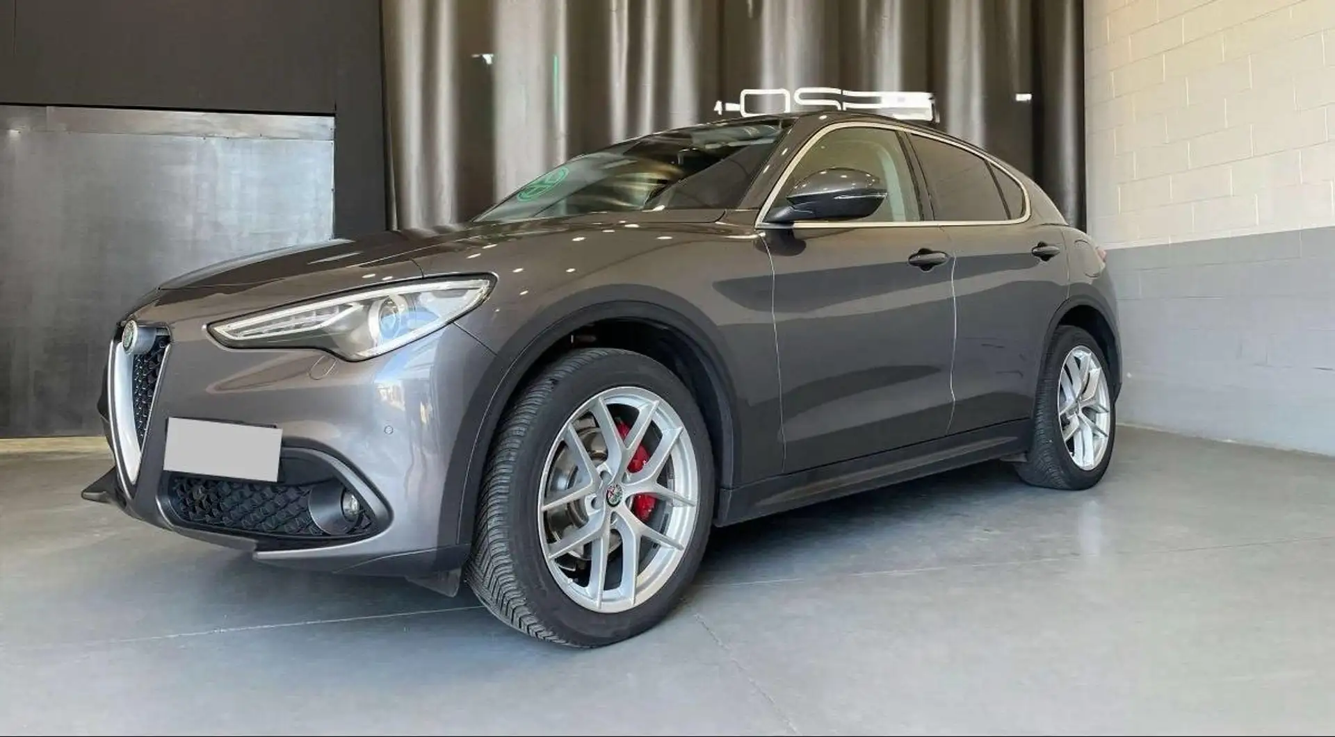 Alfa Romeo Stelvio 2.2 TD 190cv Q4 auto TI PELLE ROSSA Grau - 1