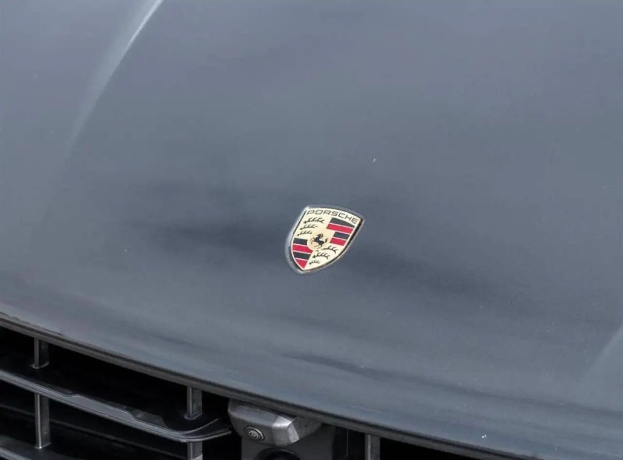 Porsche Macan снимка Porsche Macan