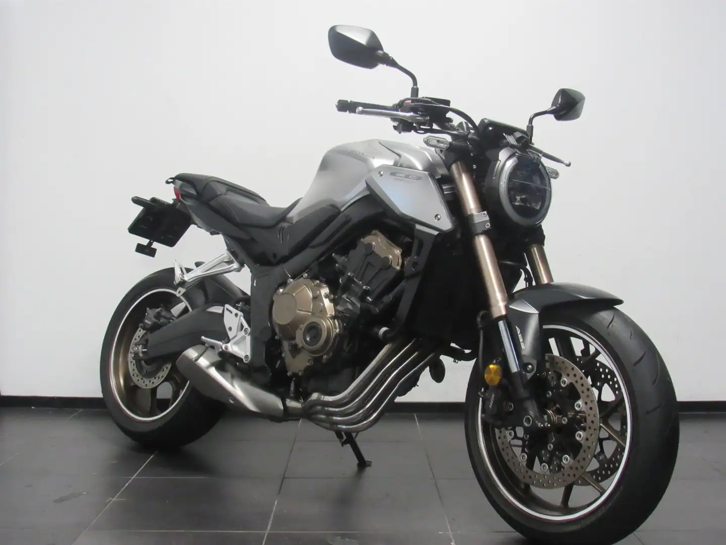 Honda CB 650 R ABS Gris - 2