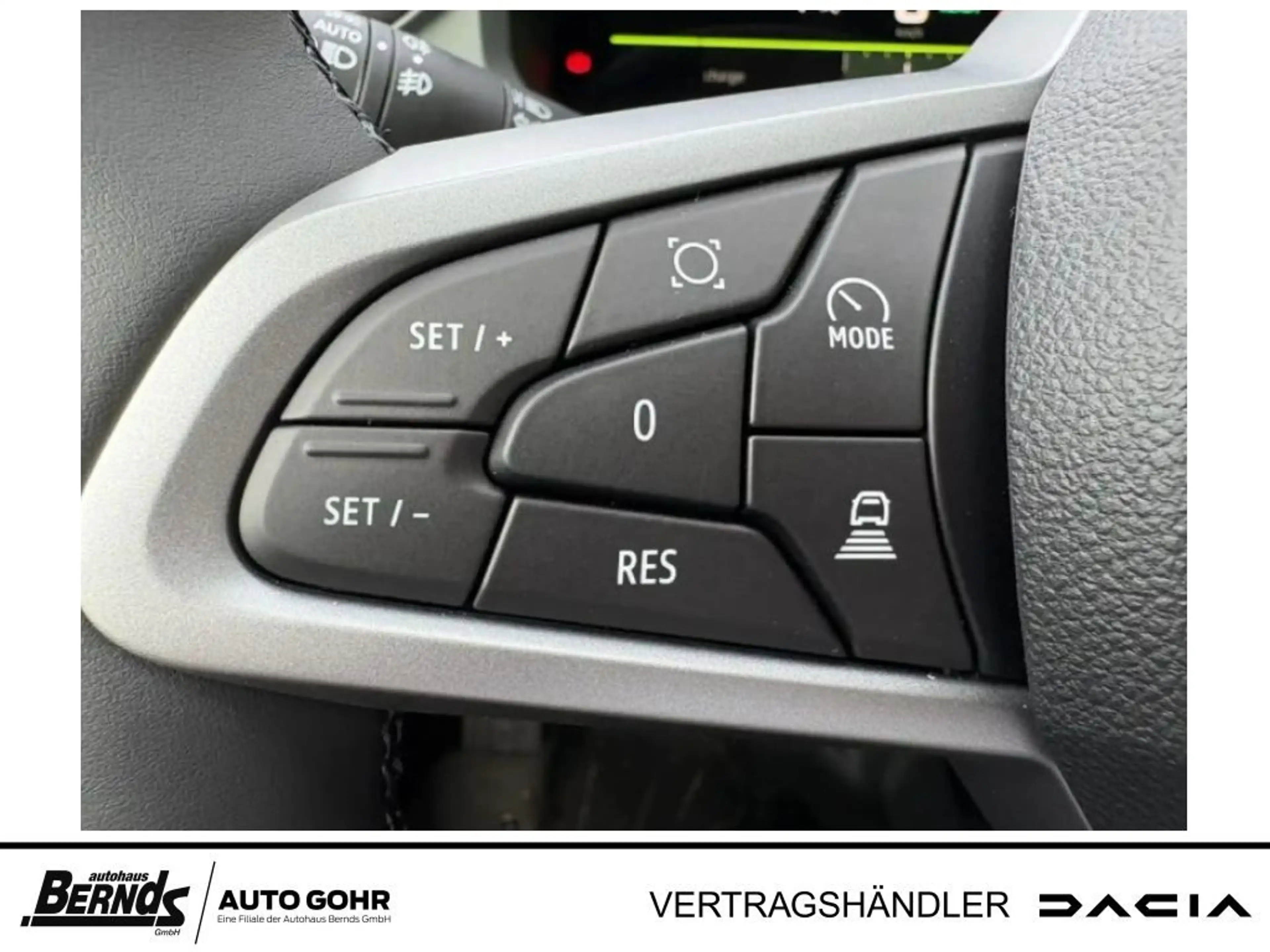 Dacia Bigster Extreme mild hybrid-G SHZ Navi el. Panoramadach — photo 9