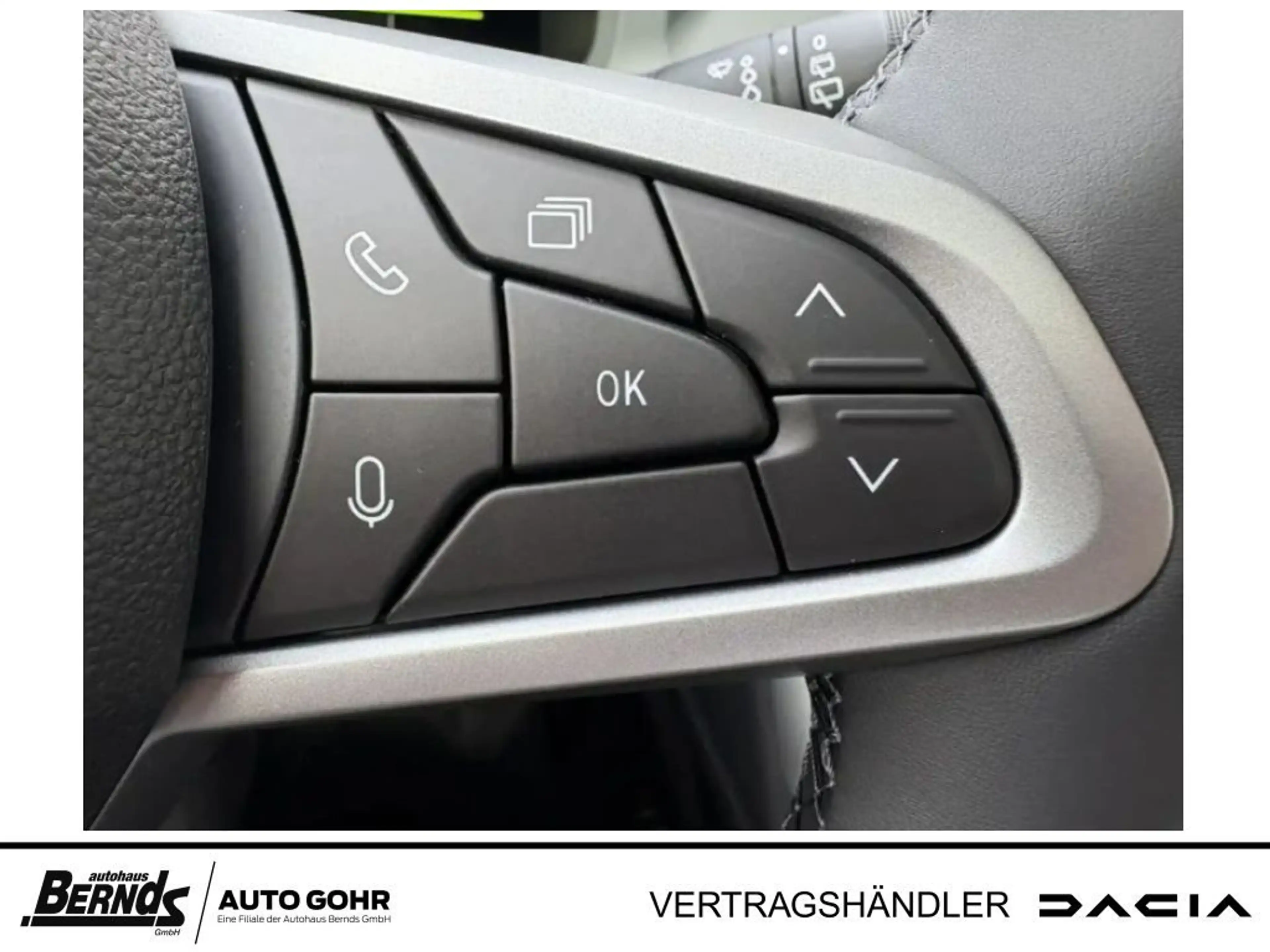 Dacia Bigster Extreme mild hybrid-G SHZ Navi el. Panoramadach — photo 10
