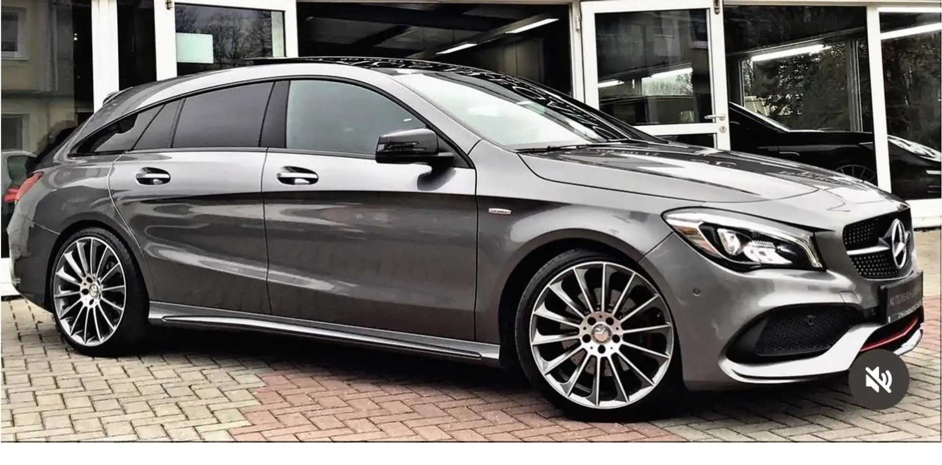 Mercedes-Benz CLA 250 Shooting Brake 4Matic 7G-DCT Sport - 1