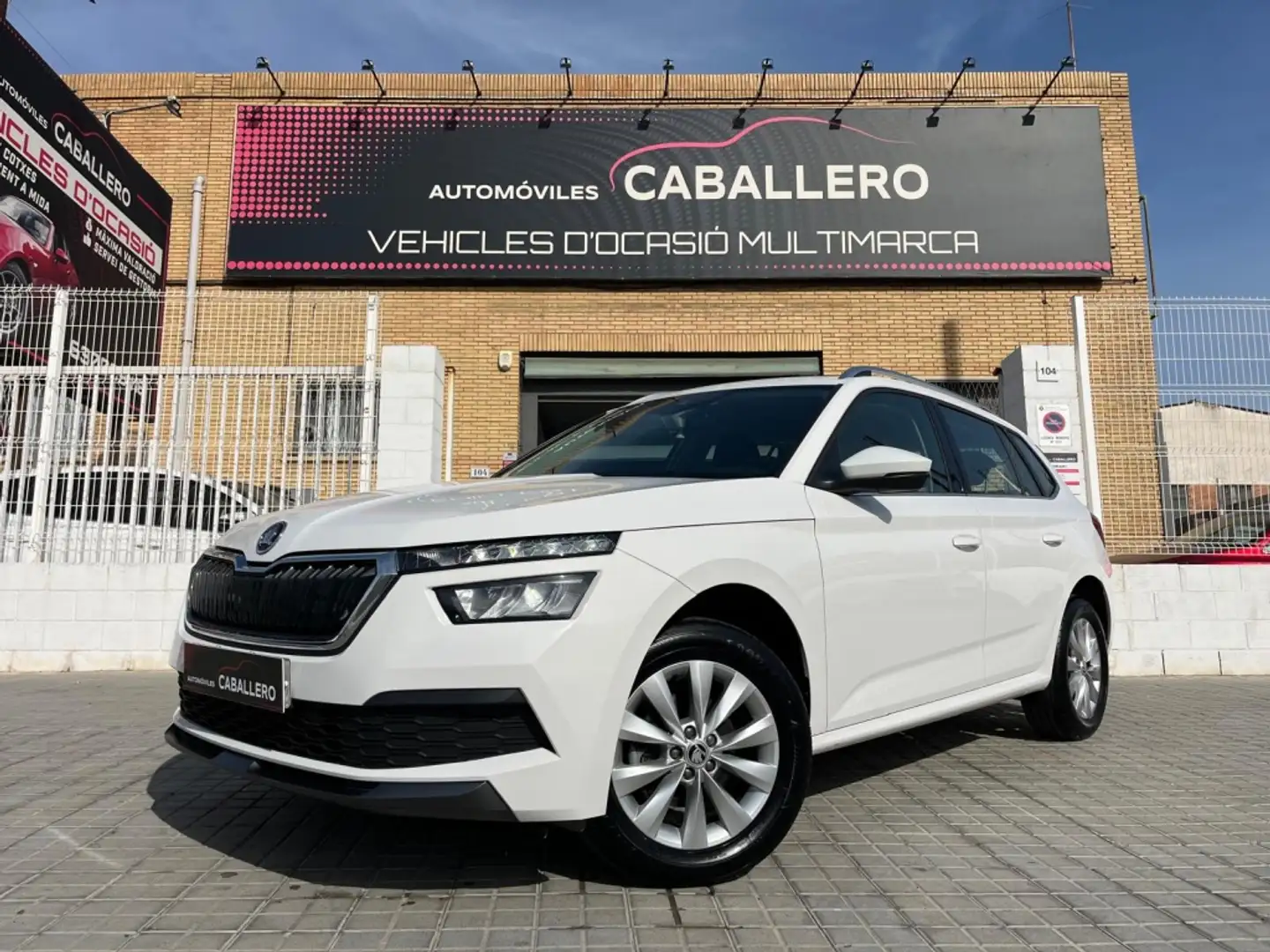 Skoda Kamiq 1.0 TSI Ambition 70kW Blanco - 1