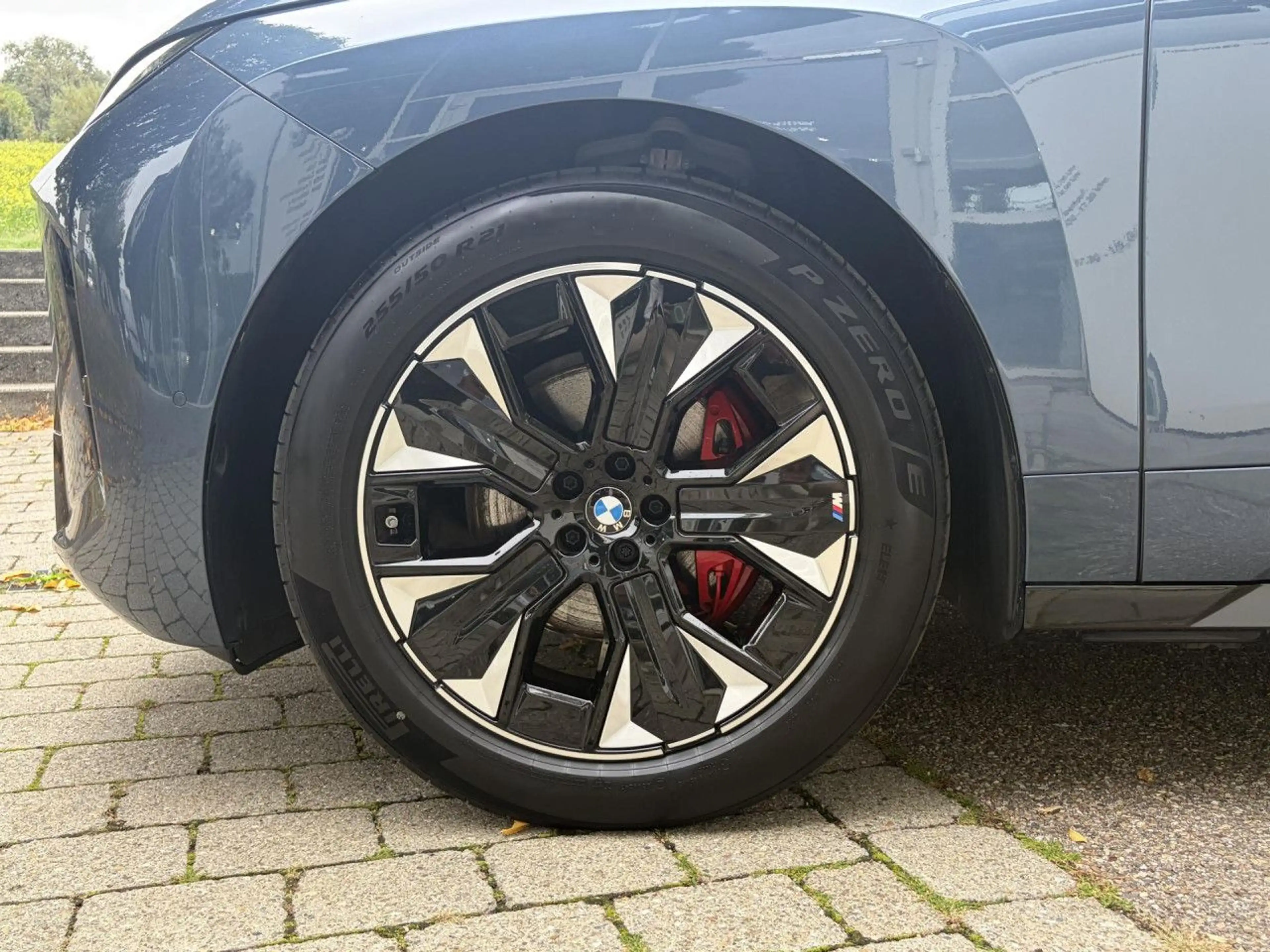 BMW iX x45 M Sport PRO AutobahnAss.SoftCl.360.AHK 21 — photo 9