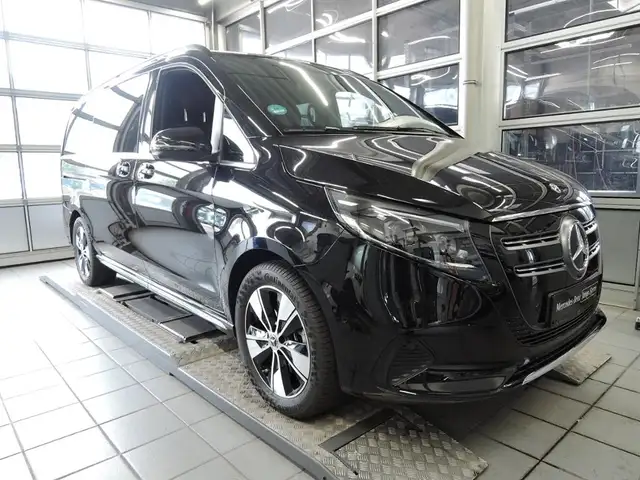 Mercedes-Benz EQV 300 Avantgarde lang *PanoramaSchiebedach