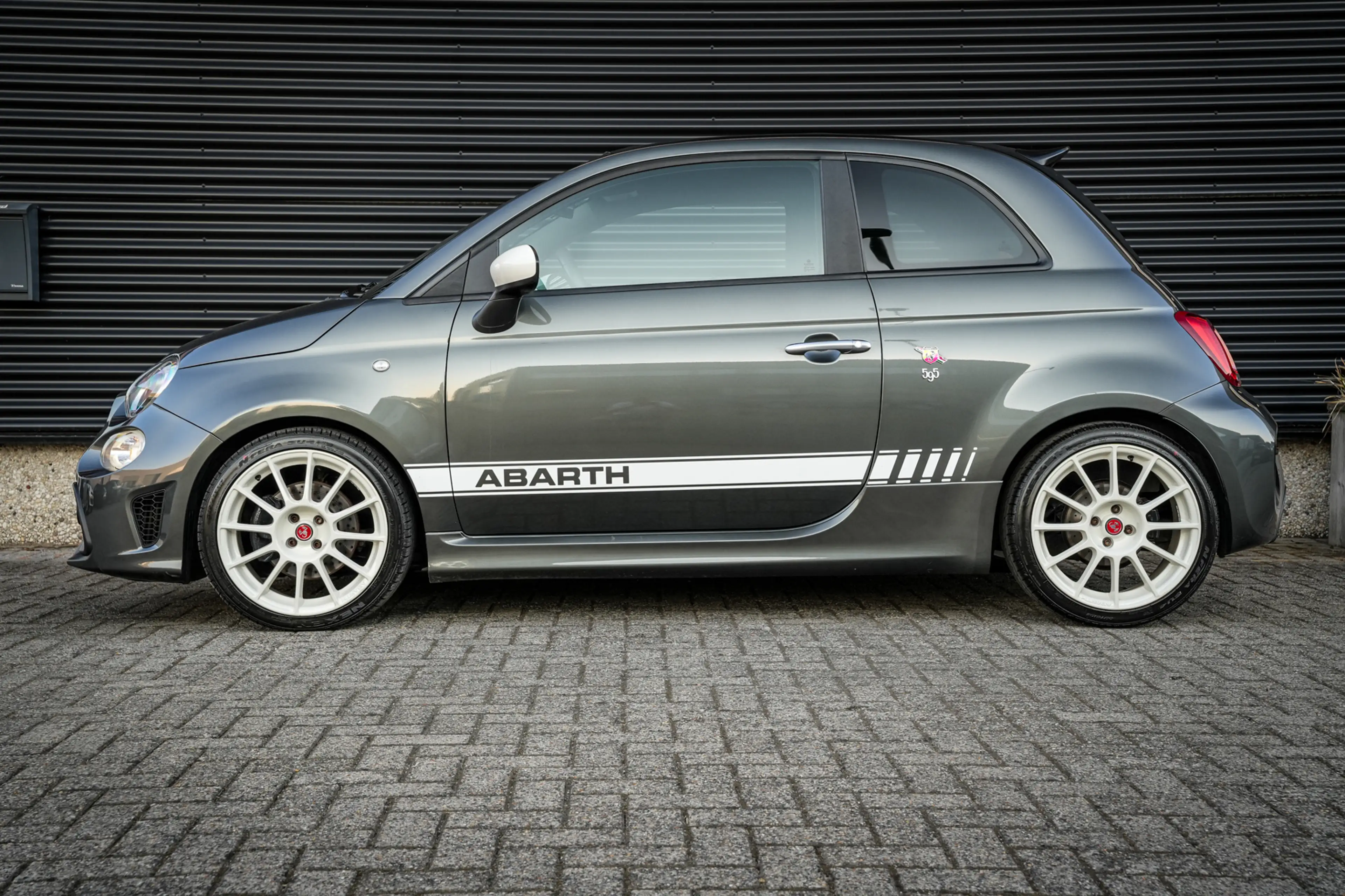 Abarth 595C 1.4 T-Jet Turismo 165pk | Leder | Clima | Uconnect — photo 14
