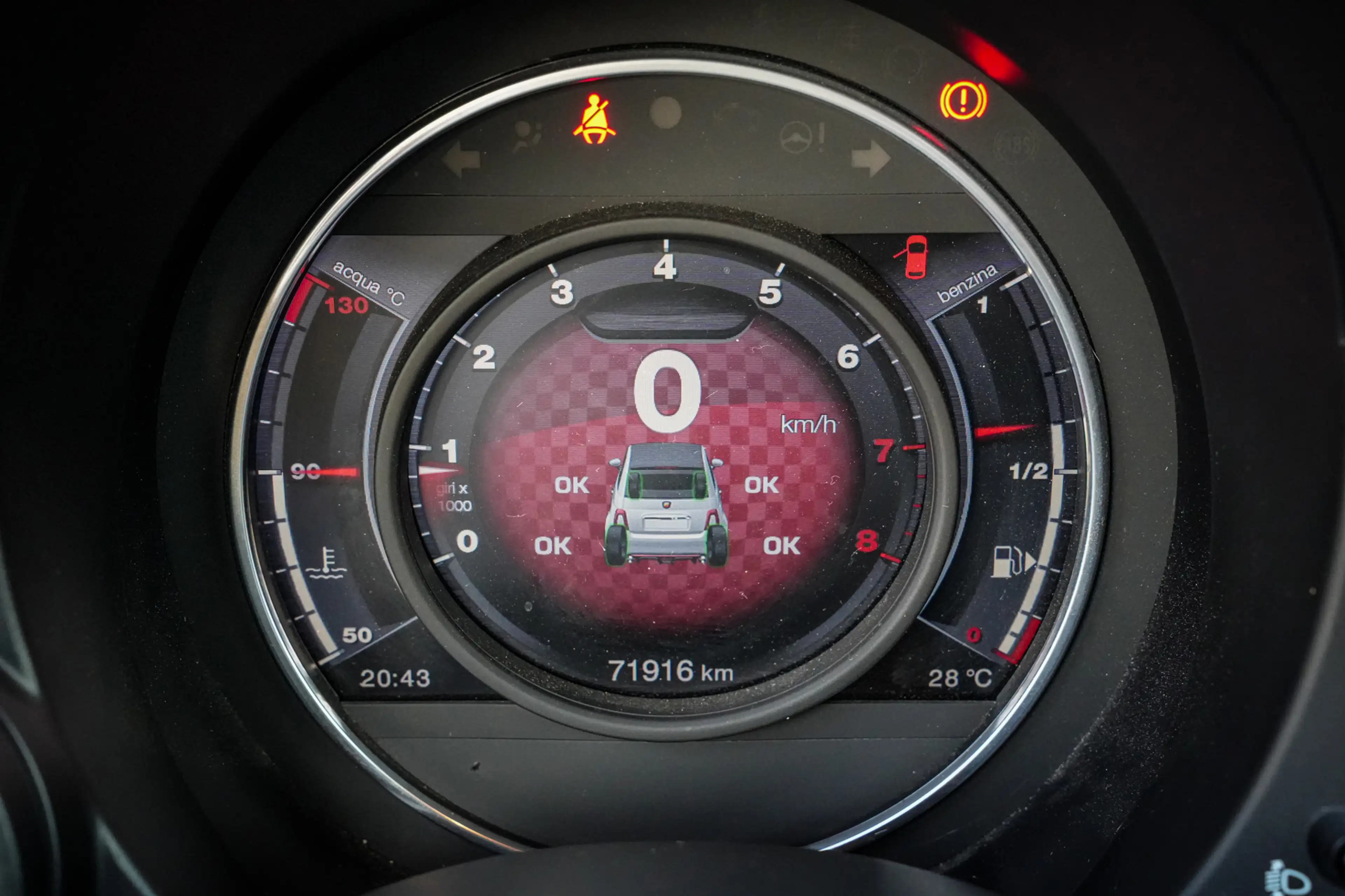Abarth 595C 1.4 T-Jet Turismo 165pk | Leder | Clima | Uconnect — photo 19
