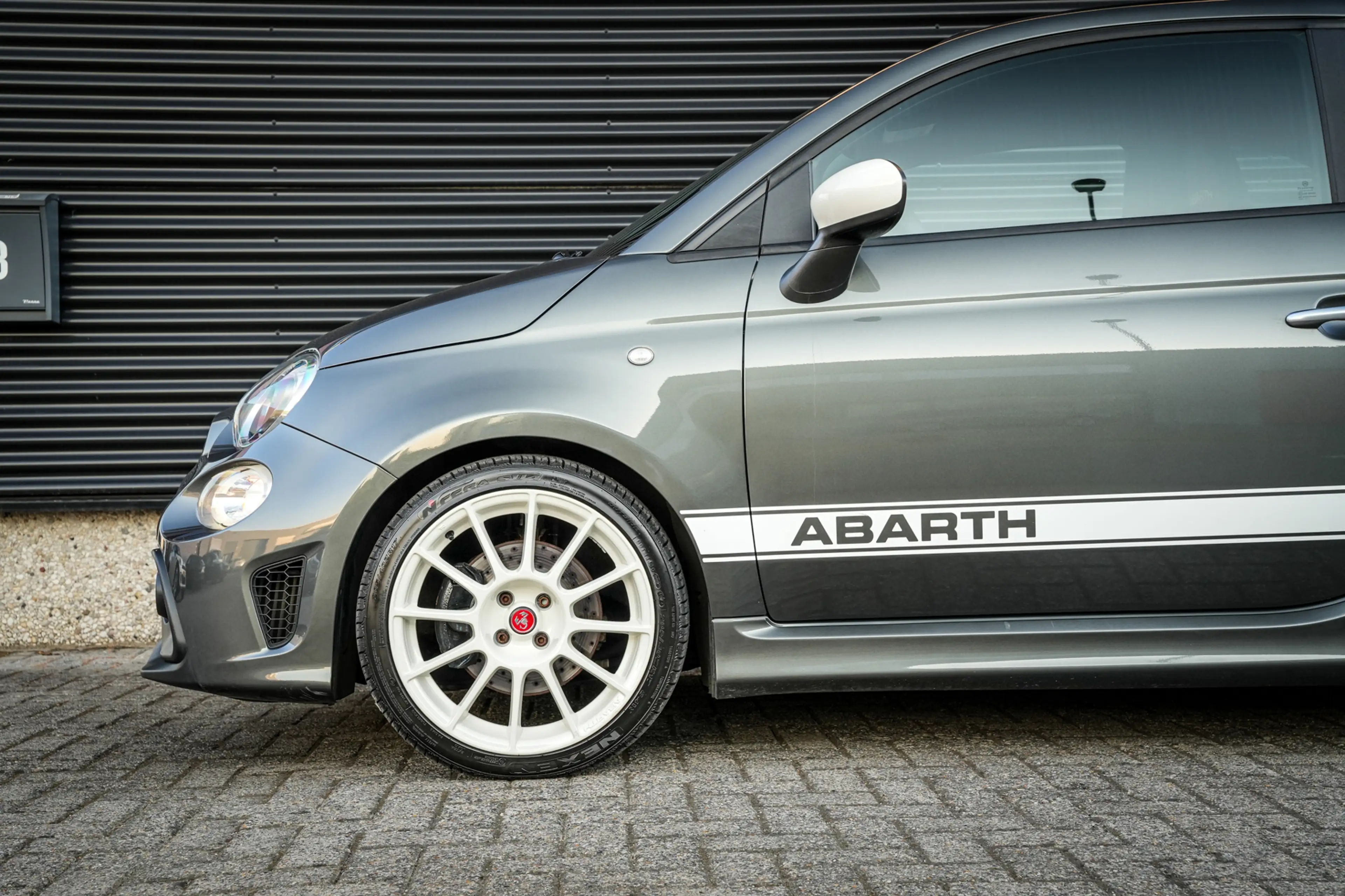 Abarth 595C 1.4 T-Jet Turismo 165pk | Leder | Clima | Uconnect — photo 15