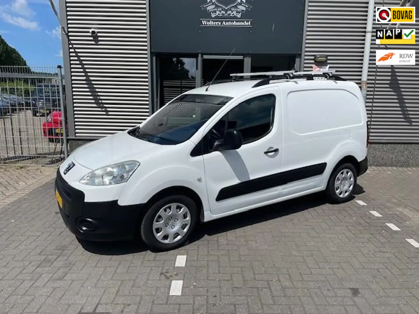 Peugeot Partner 120 1.6-16V L1 XR Wit - 1